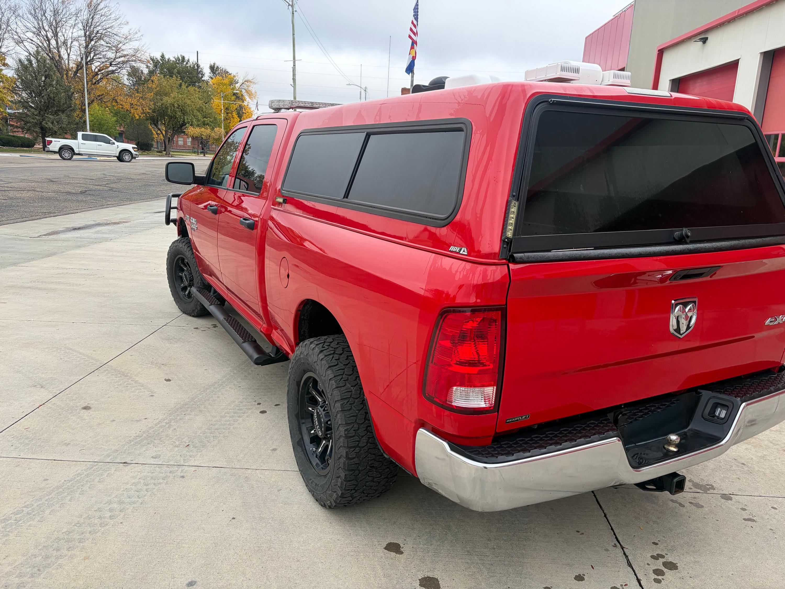 2023 Ram 4x4 Command Truck - image 6