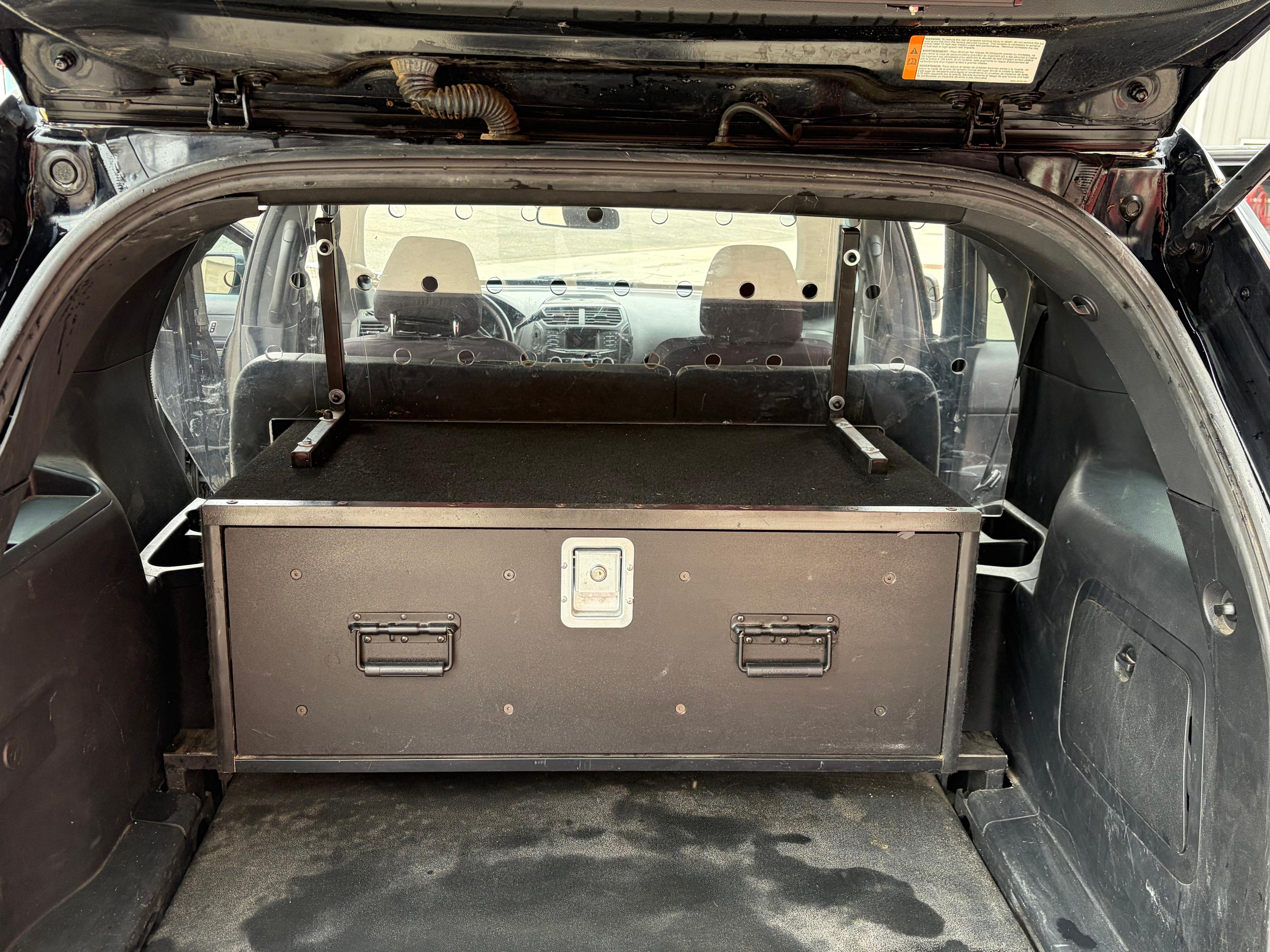 2016 Ford Explorer Interceptor 4x4 Command Unit - image 10