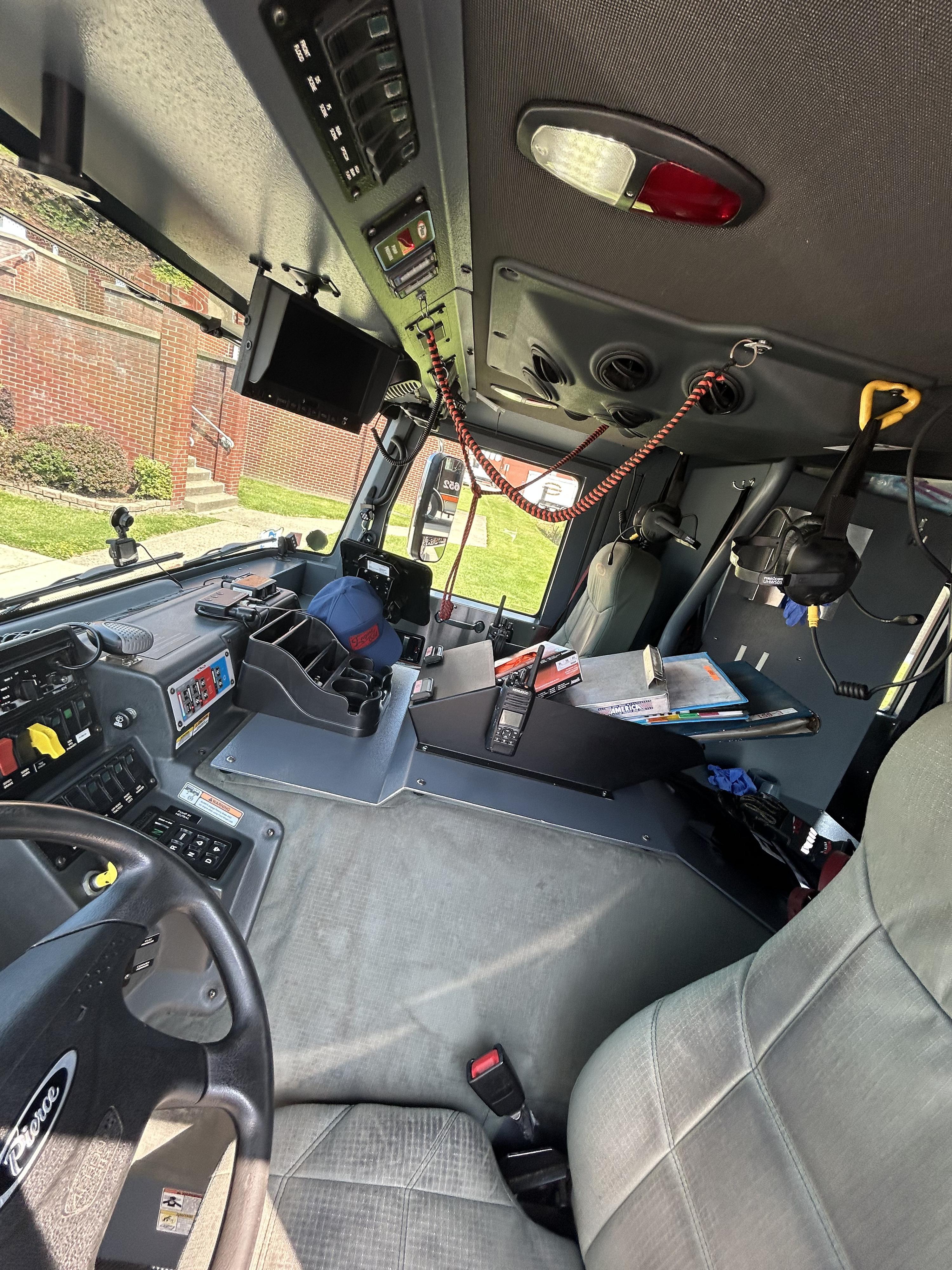 2018 Pierce Enforcer Engine #1 - image 17