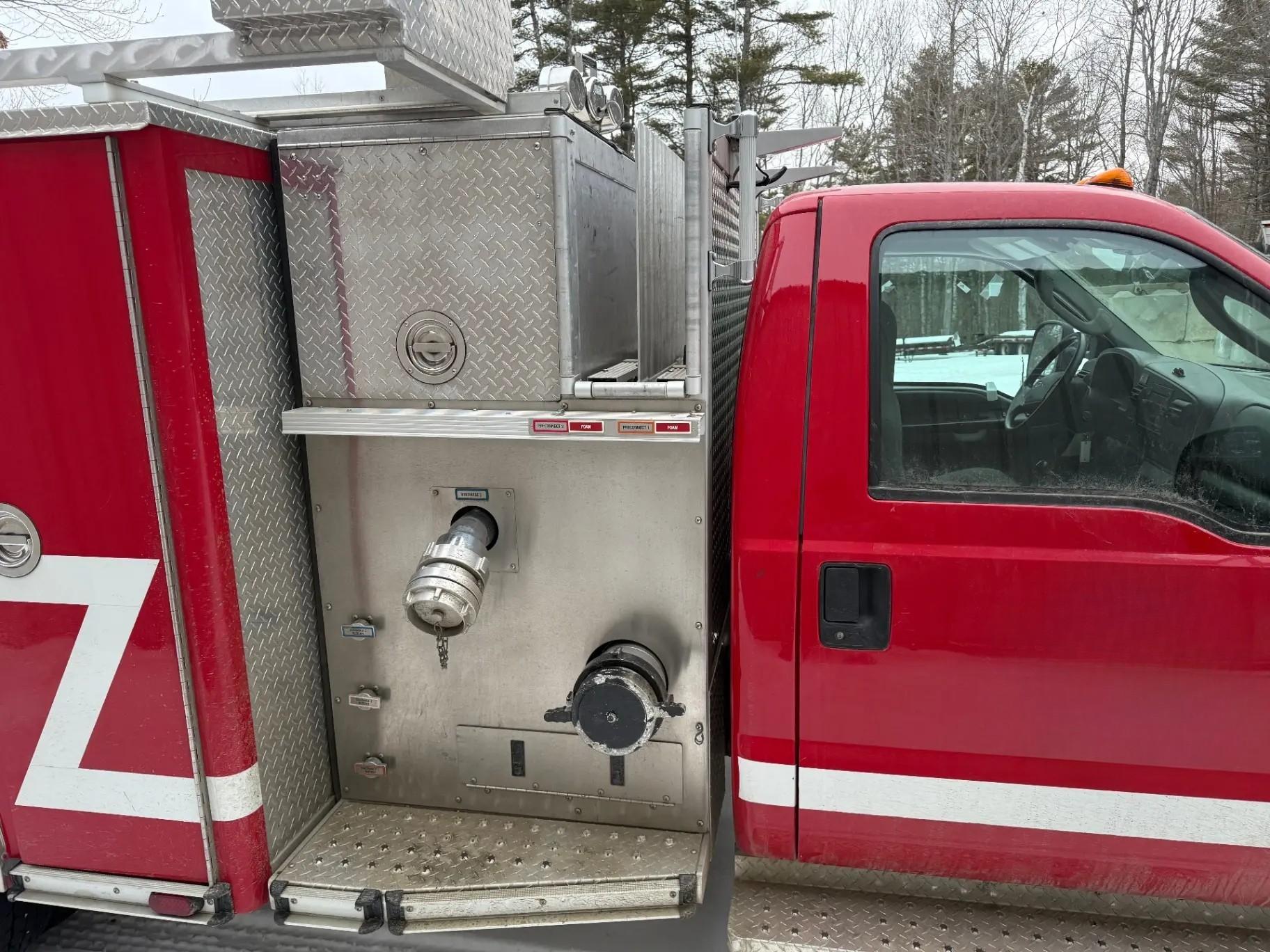 2006 E-One Ford Mini Pumper - image 19