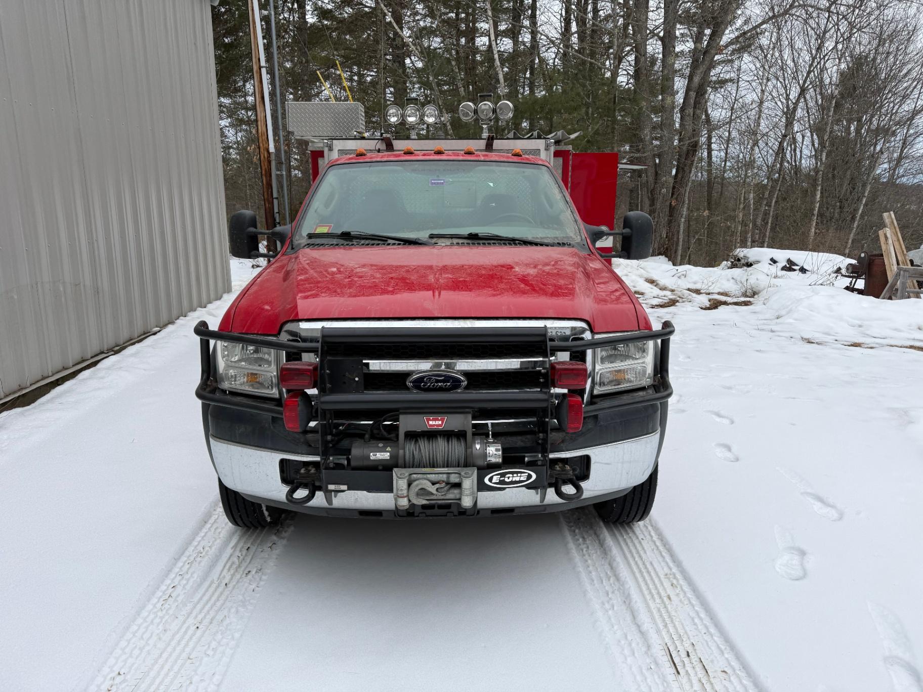 2006 E-One Ford Mini Pumper - image 2