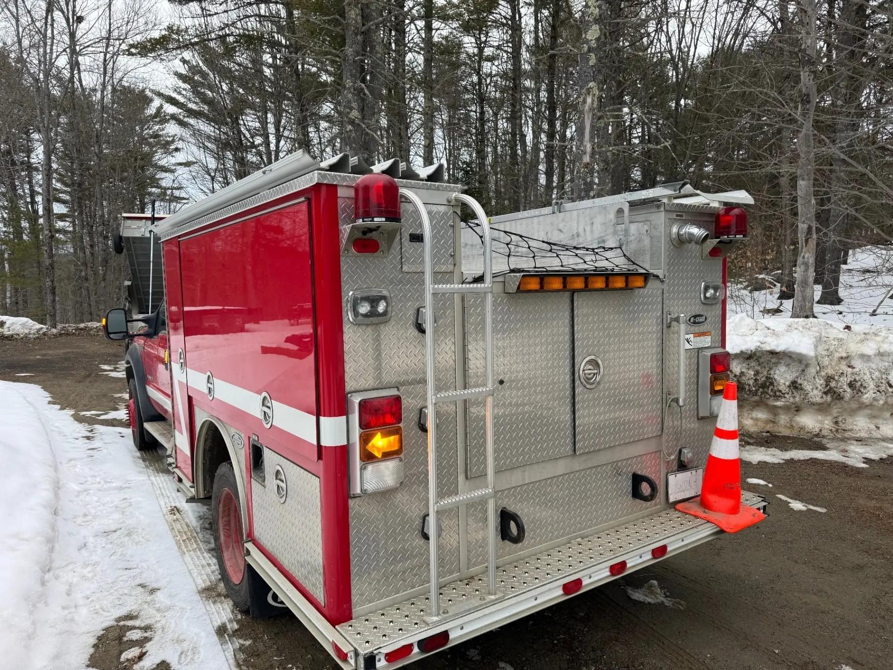 2006 E-One Ford Mini Pumper - image 5