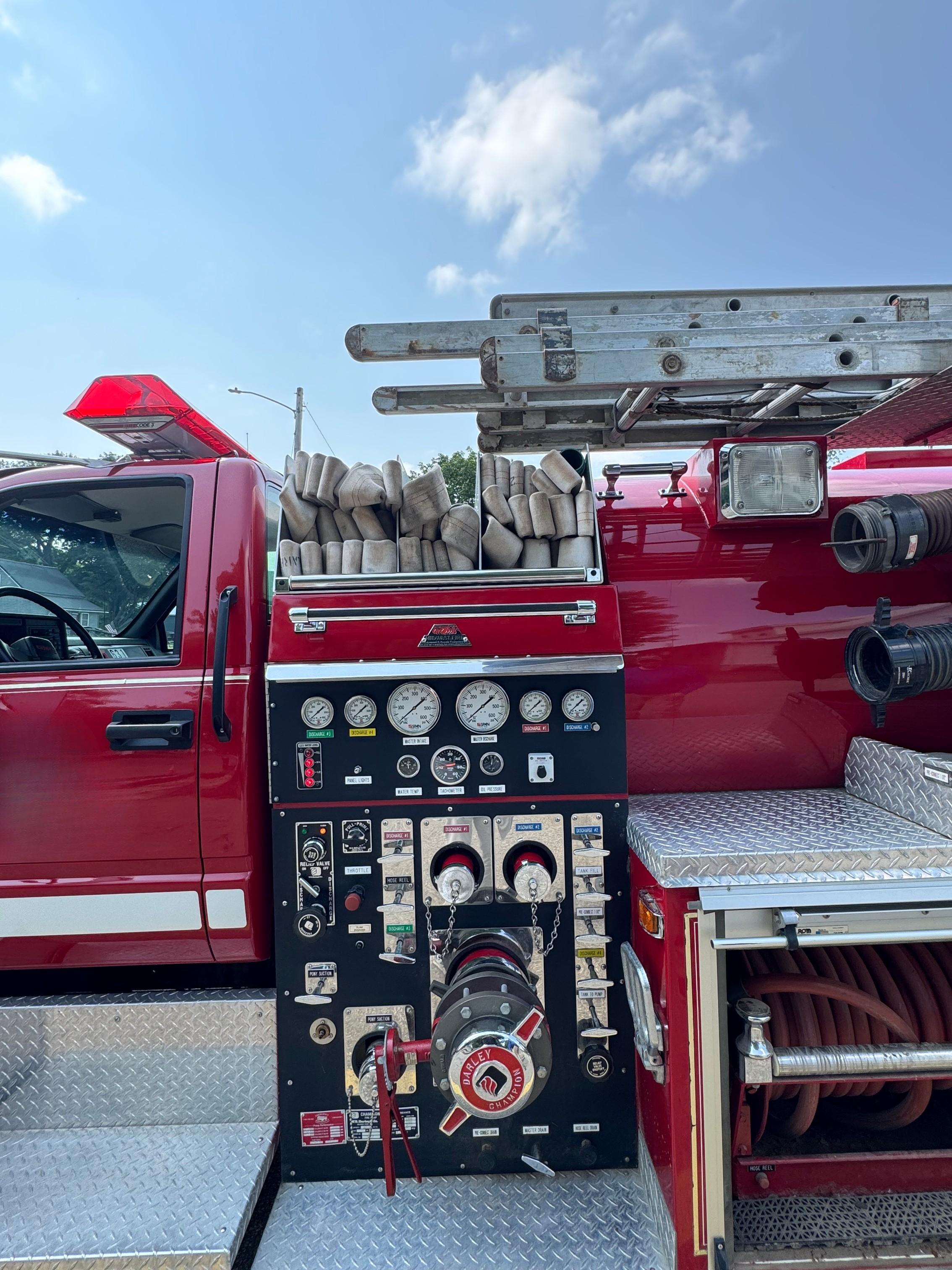 1995 MidWest GMC Pumper Tanker - image 14