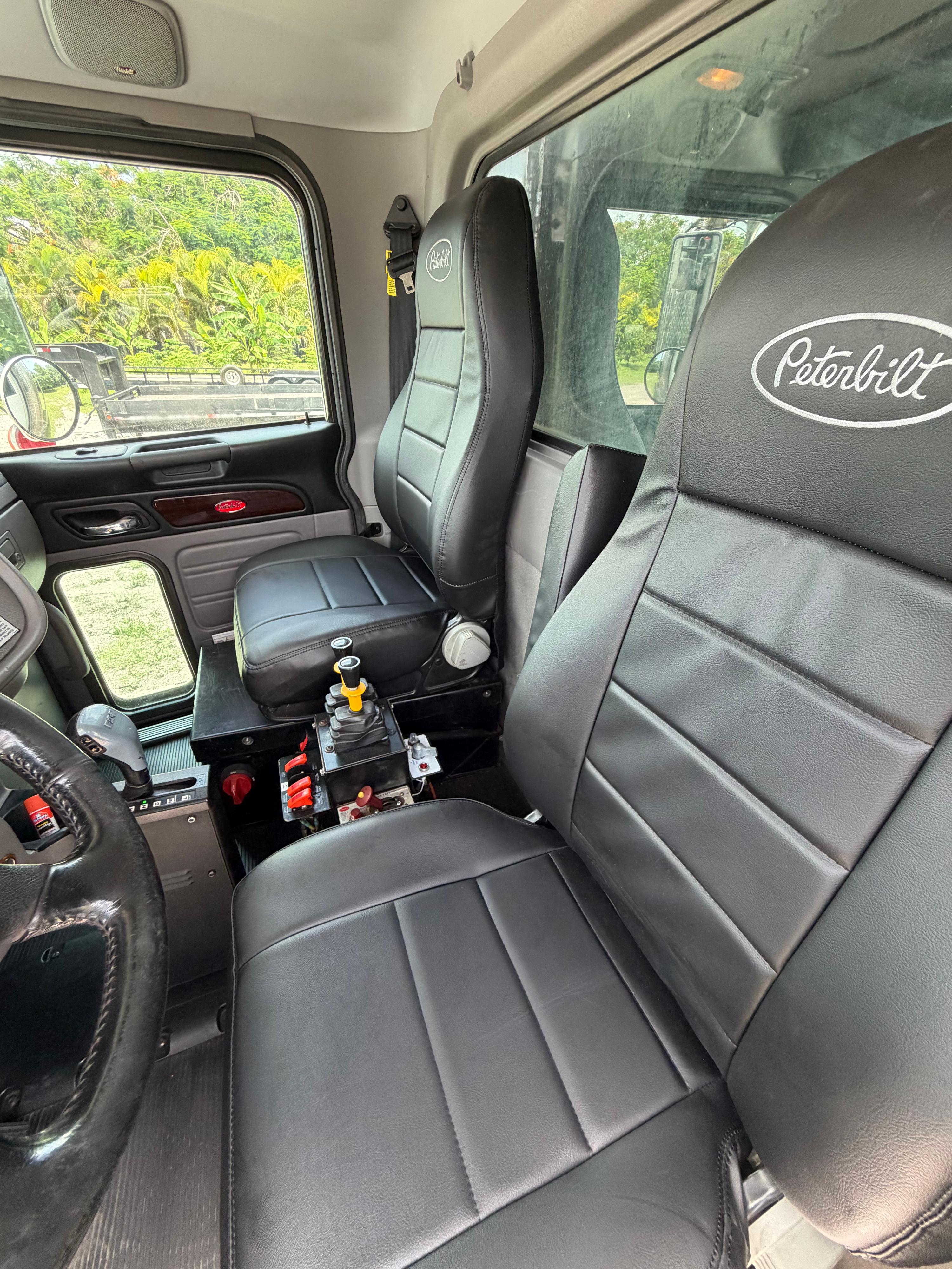 2019 Peterbilt 367 Dump Truck - image 11