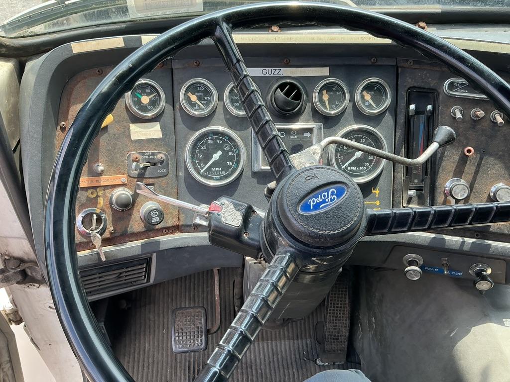 1988 Ford Guzzler Septic - image 12