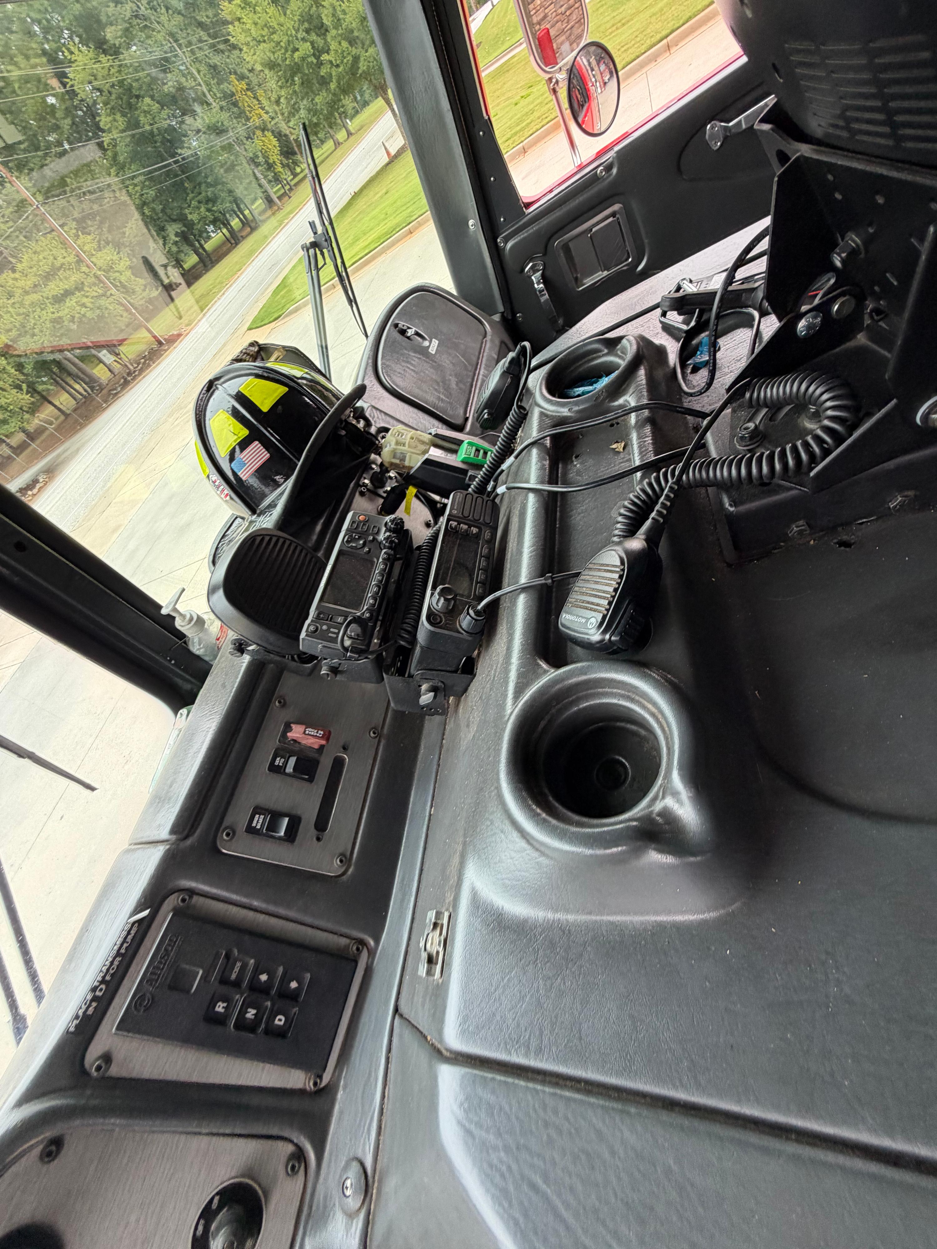 2003 KME Pumper - image 17