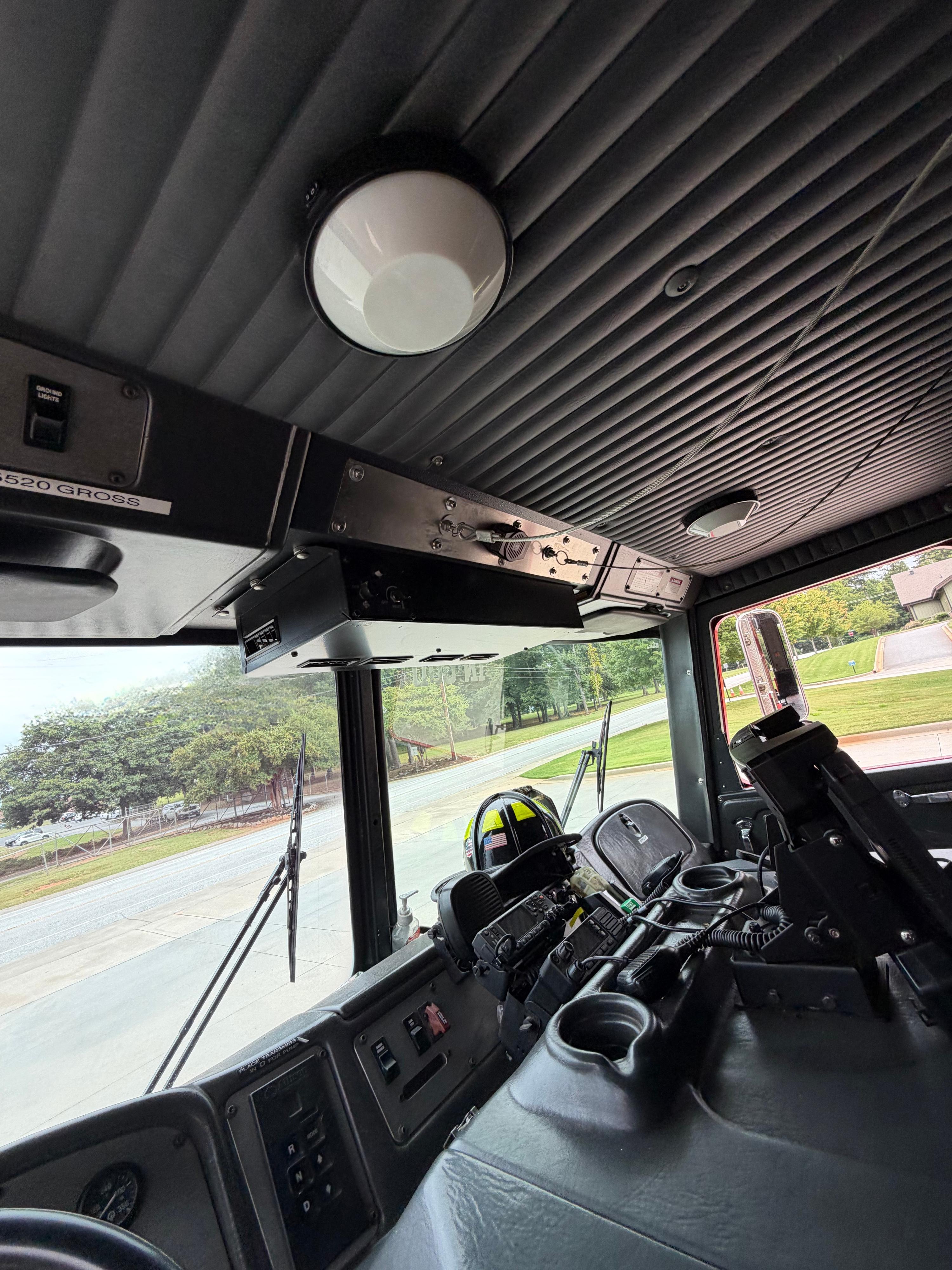 2003 KME Pumper - image 21