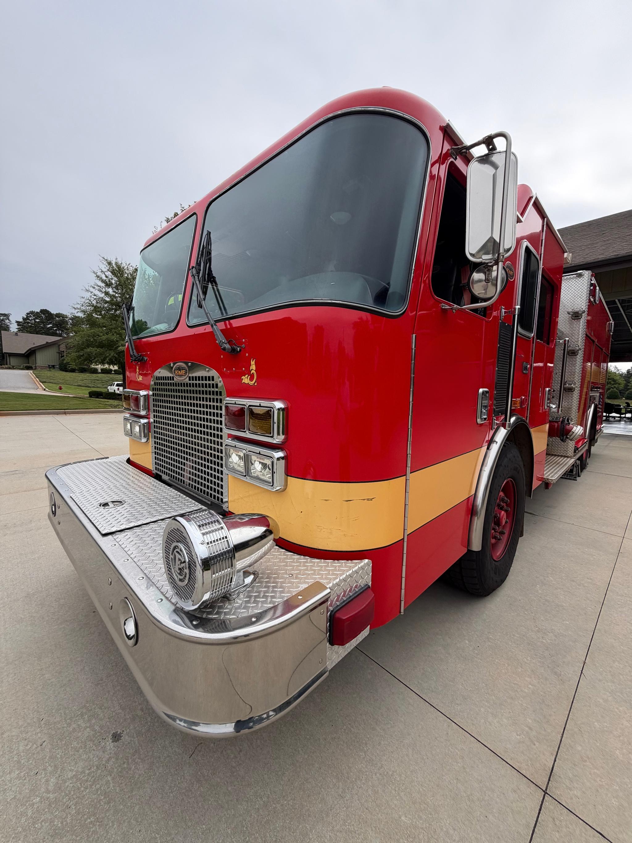 2003 KME Pumper - image 3