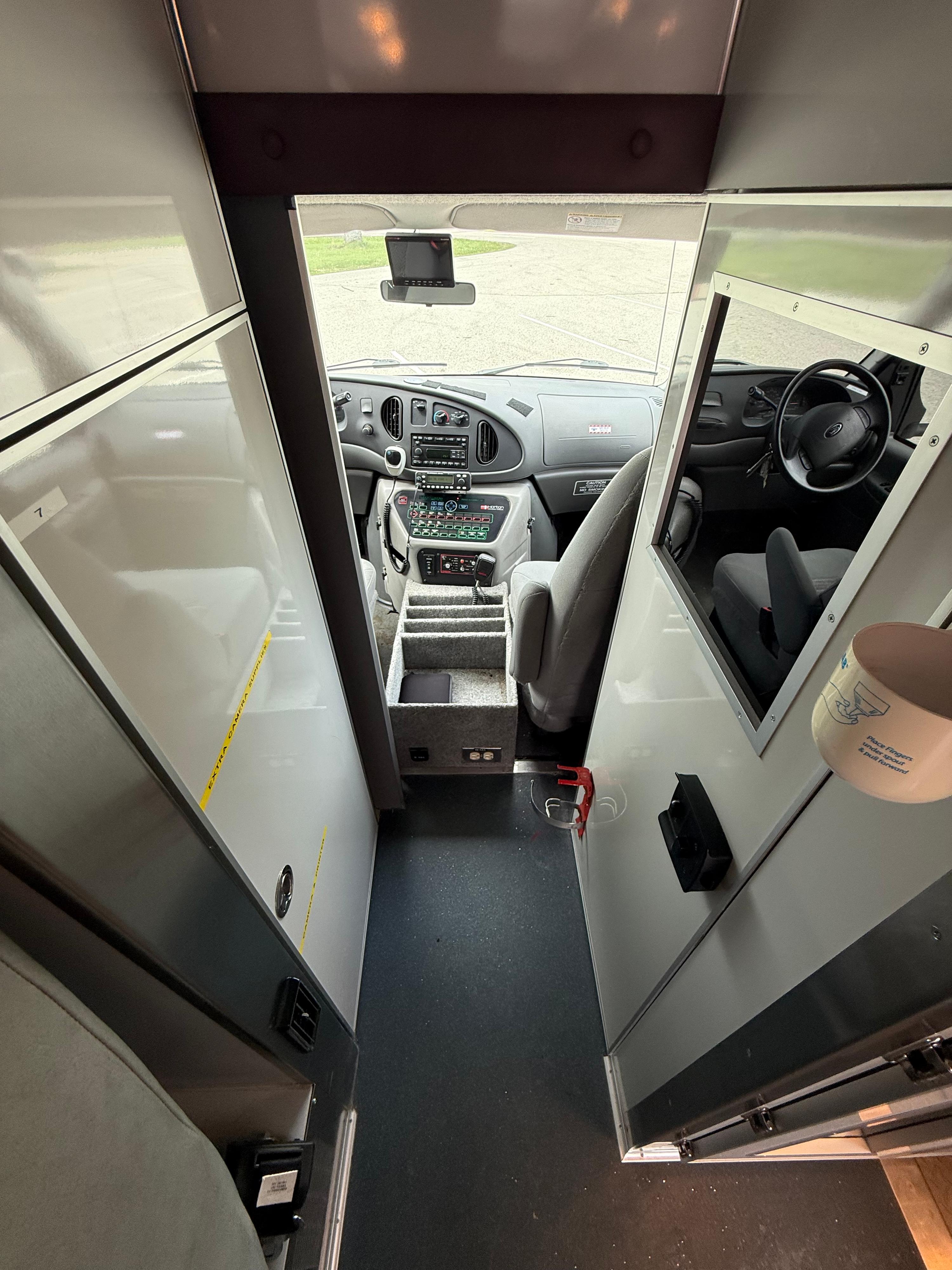 2006 Horton Ford Type III Ambulance - image 20