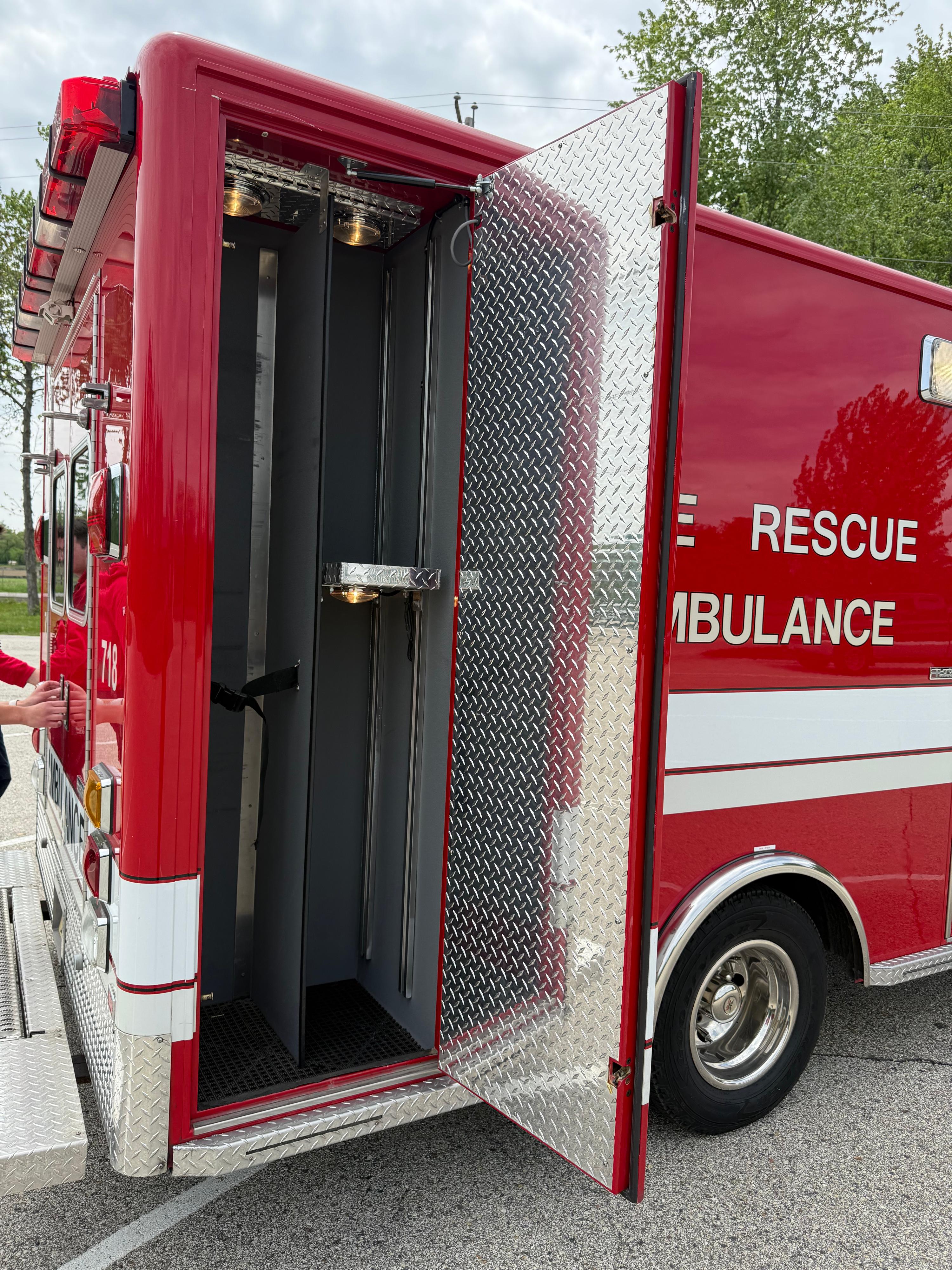 2006 Horton Ford Type III Ambulance - image 11