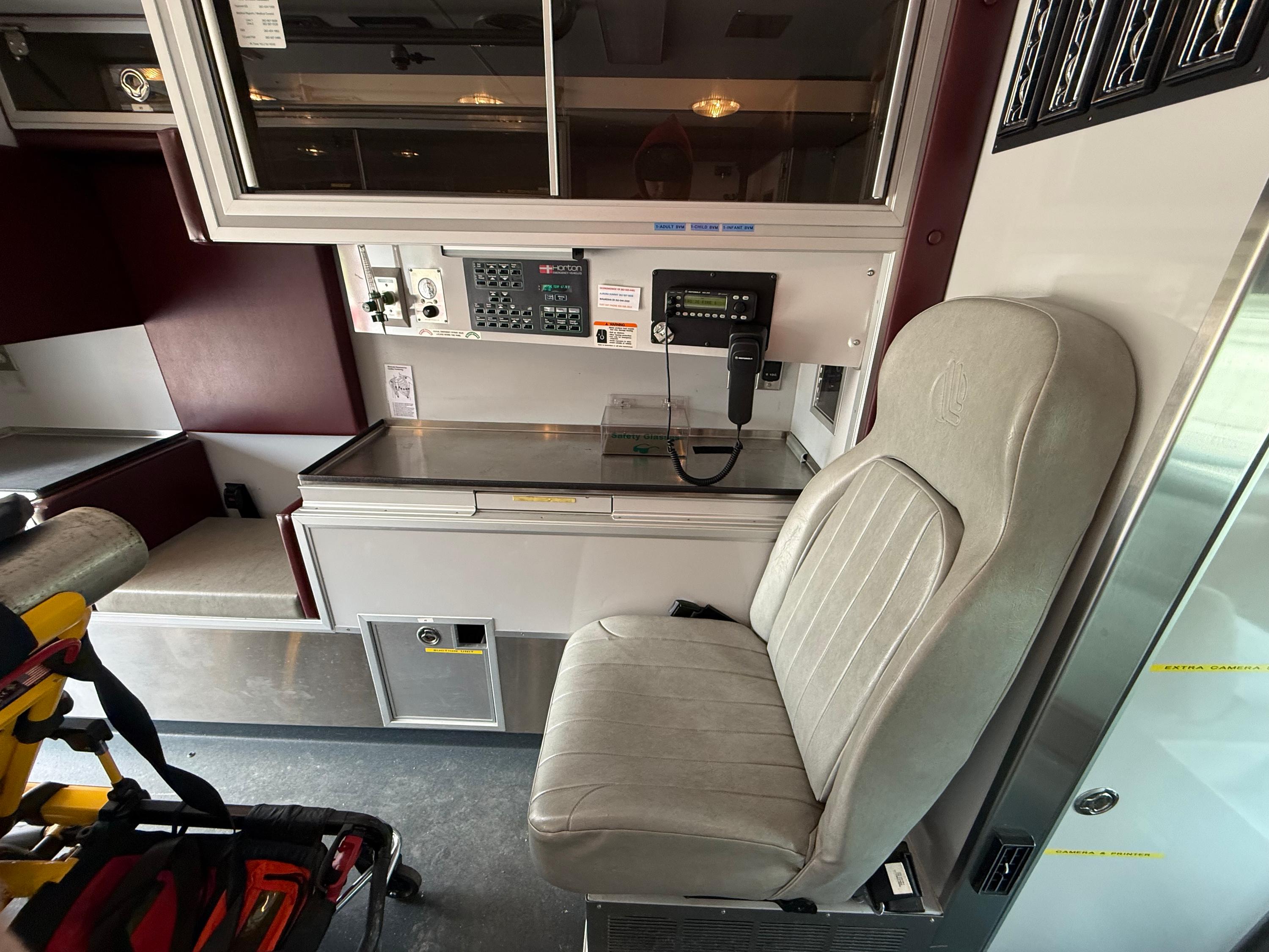 2006 Horton Ford Type III Ambulance - image 23