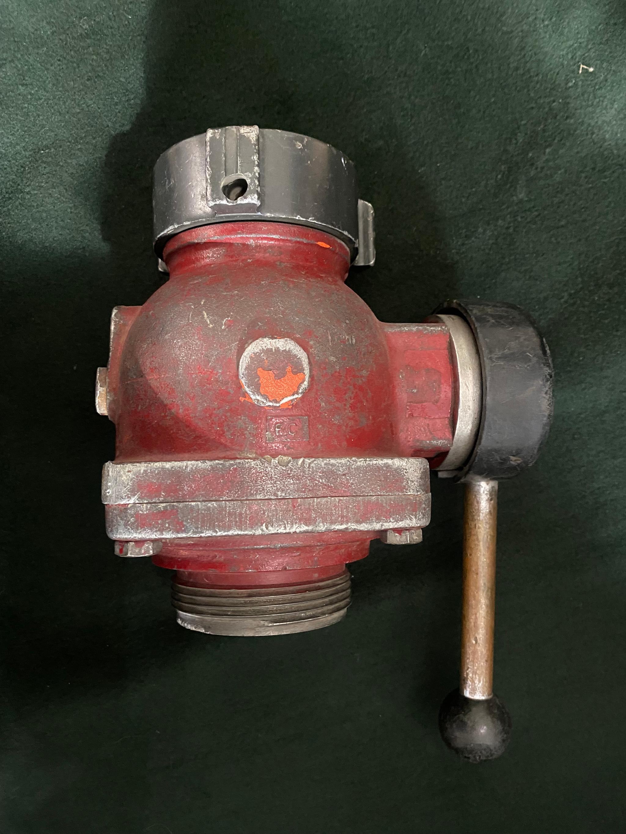 Akron 2 1/2'' Hydrant Valve Pressure Tested - image 2