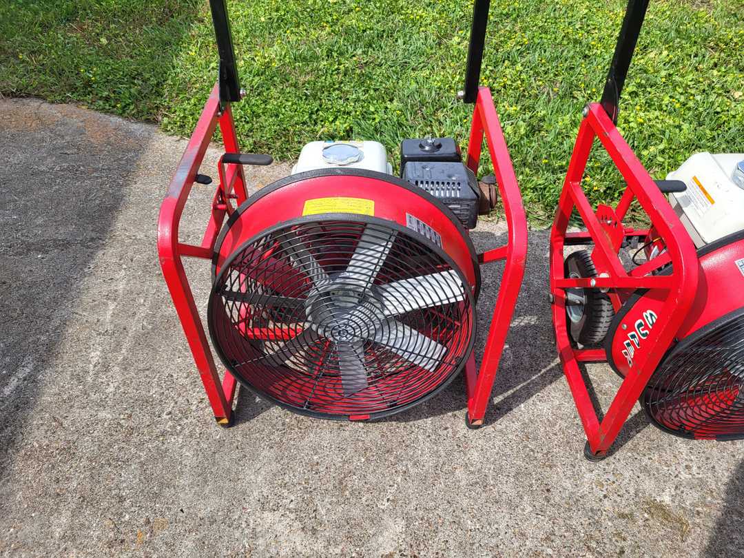 Super Vac 18" gas powered positive pressure fan and Akron 250 GPM Nozzle.