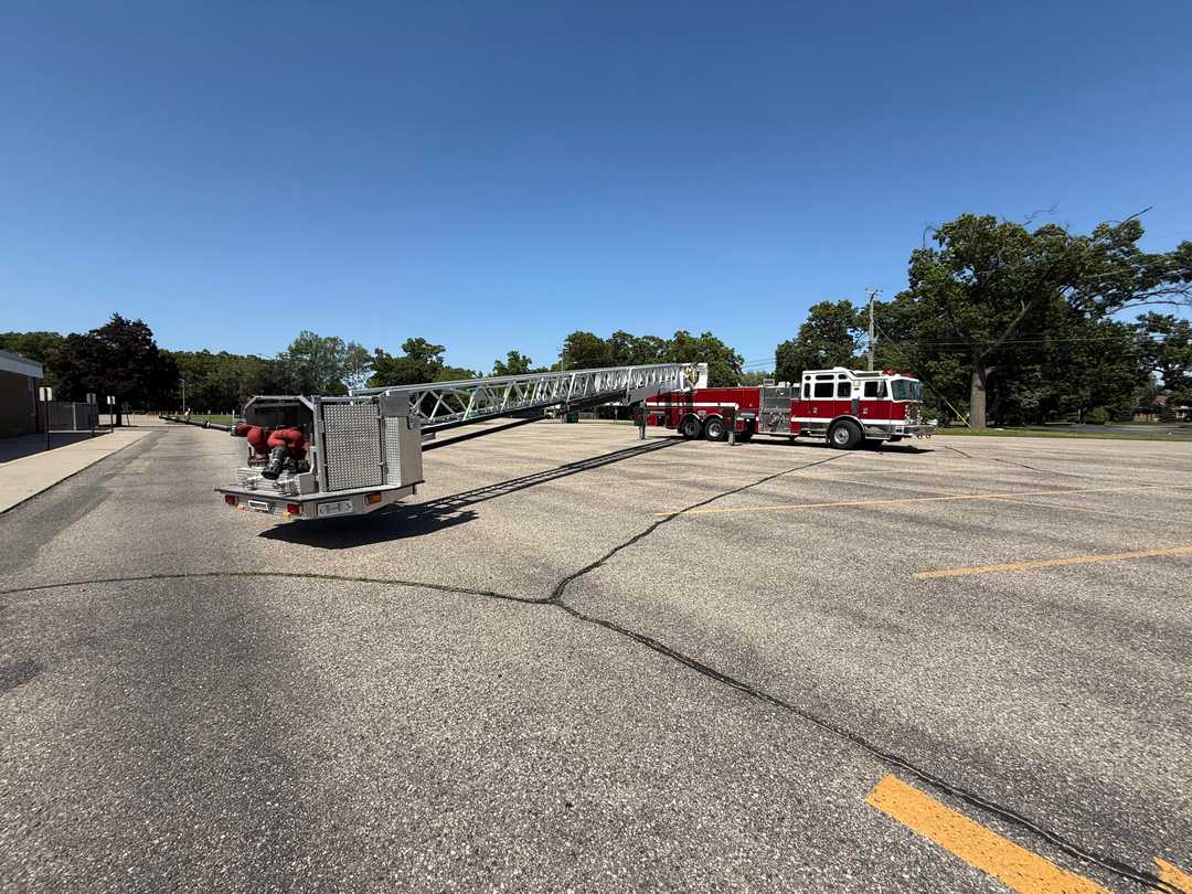 1999 KME Renegade 102' Platform