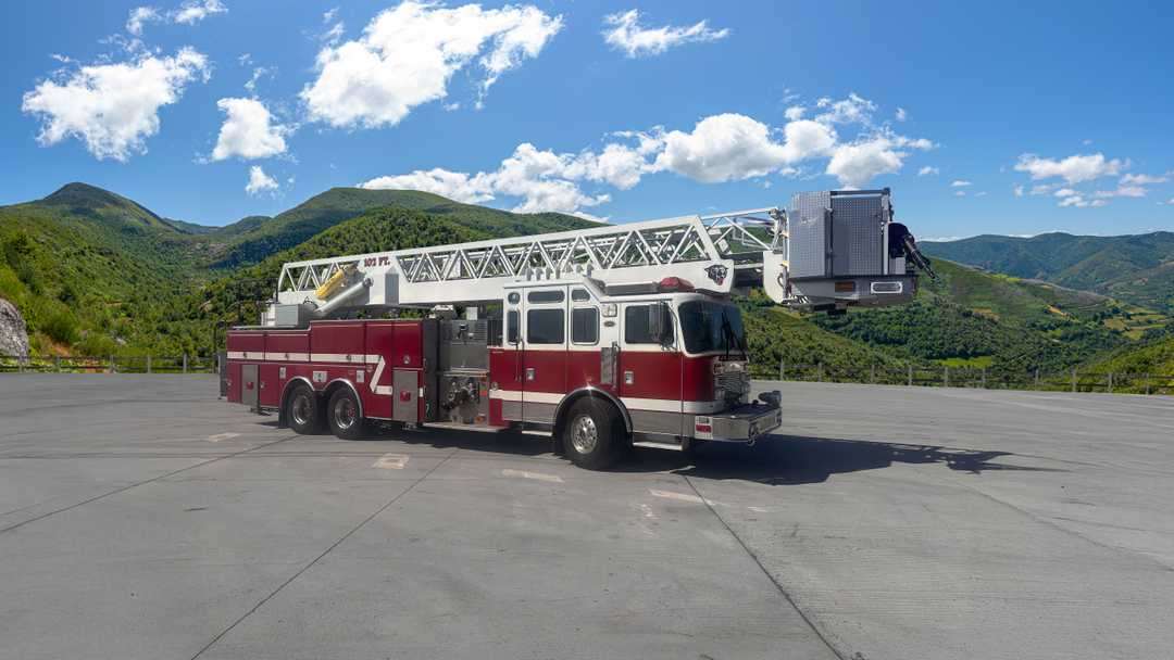 102' KME Tower/Platform