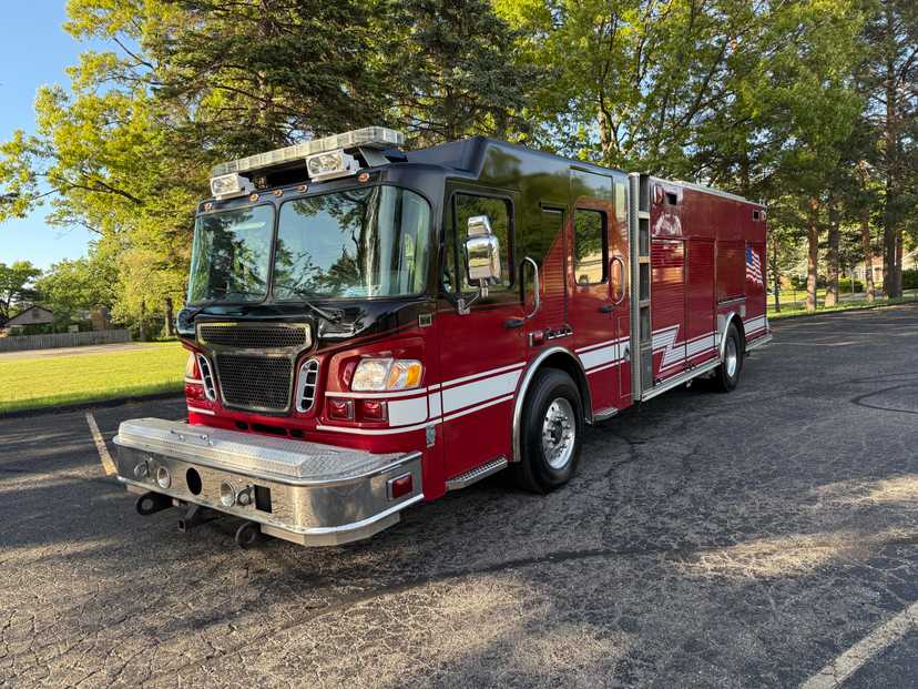 2006 Crimson Spartan Pumper — photo 4