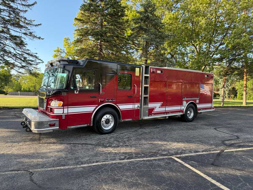 2006 Crimson Spartan Pumper — photo 2