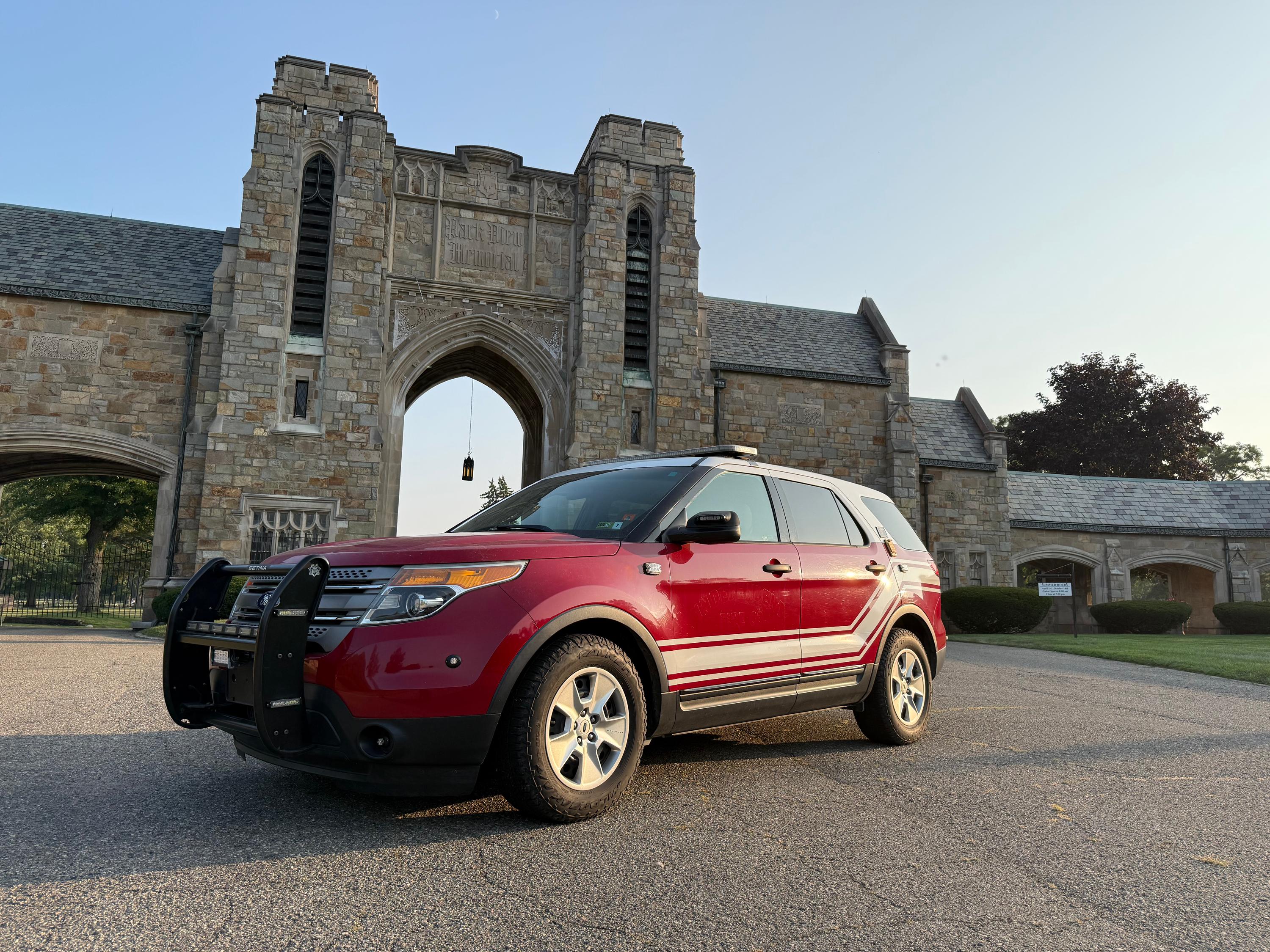 2013 Ford Explorer Command Unit - image 36