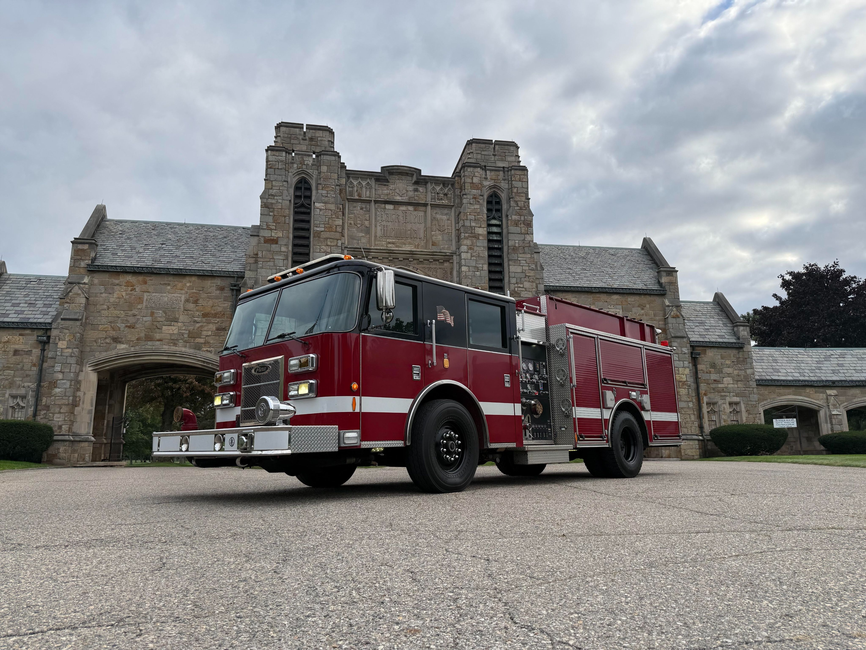 2011 Pierce Contender Pumper - image 10