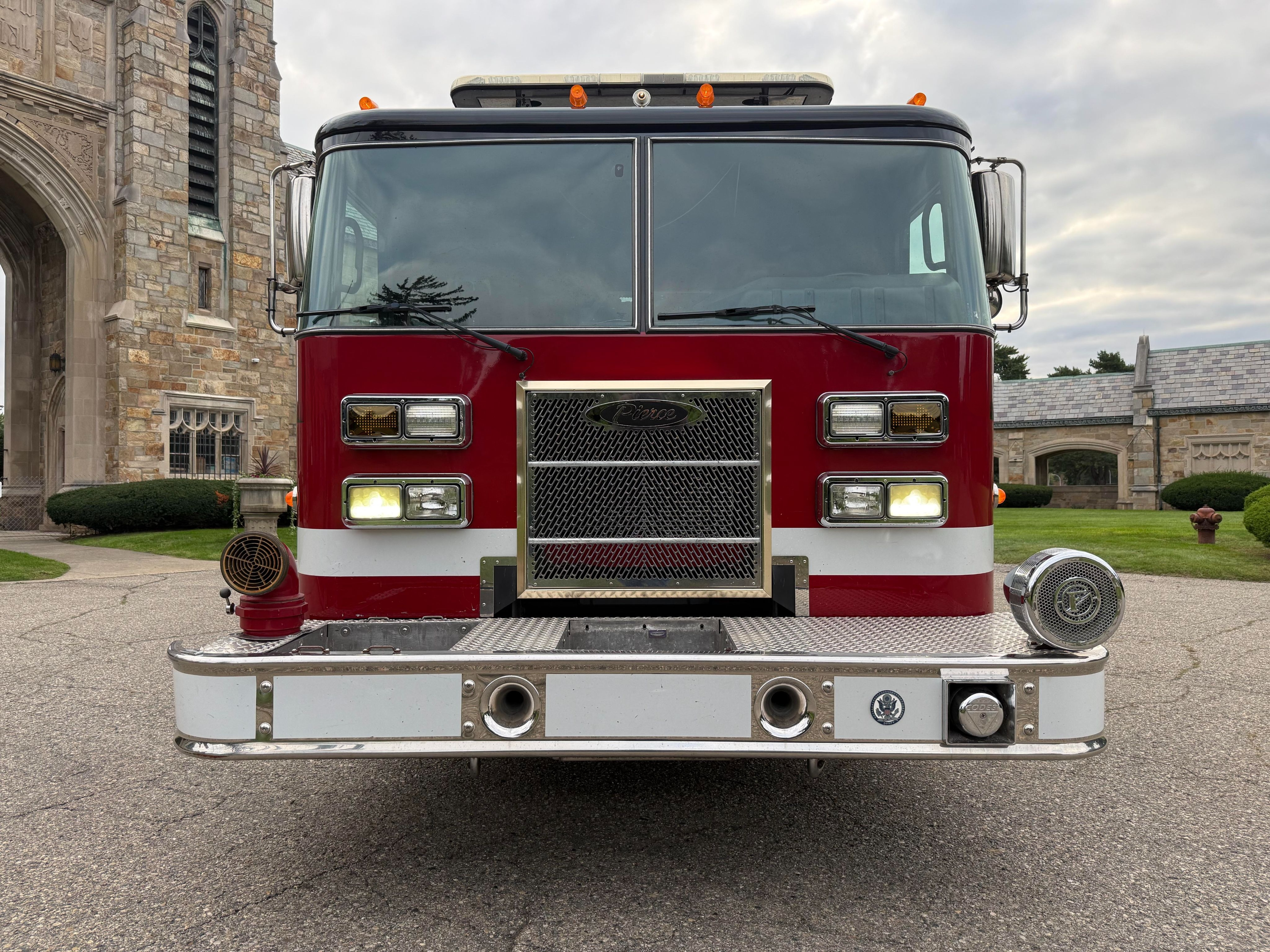 2011 Pierce Contender Pumper - image 9