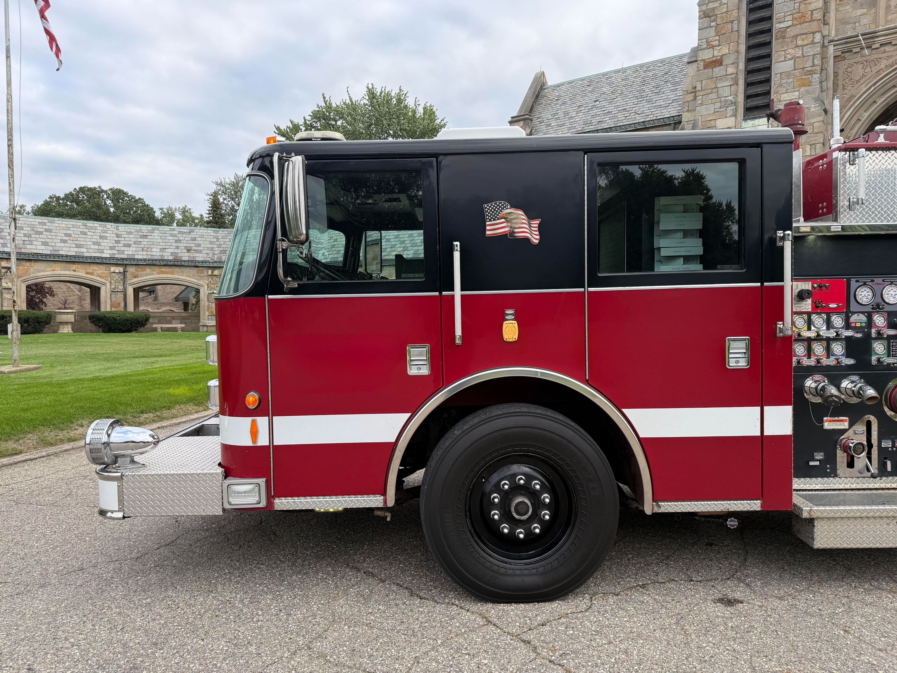 2011 Pierce Contender Pumper - image 6