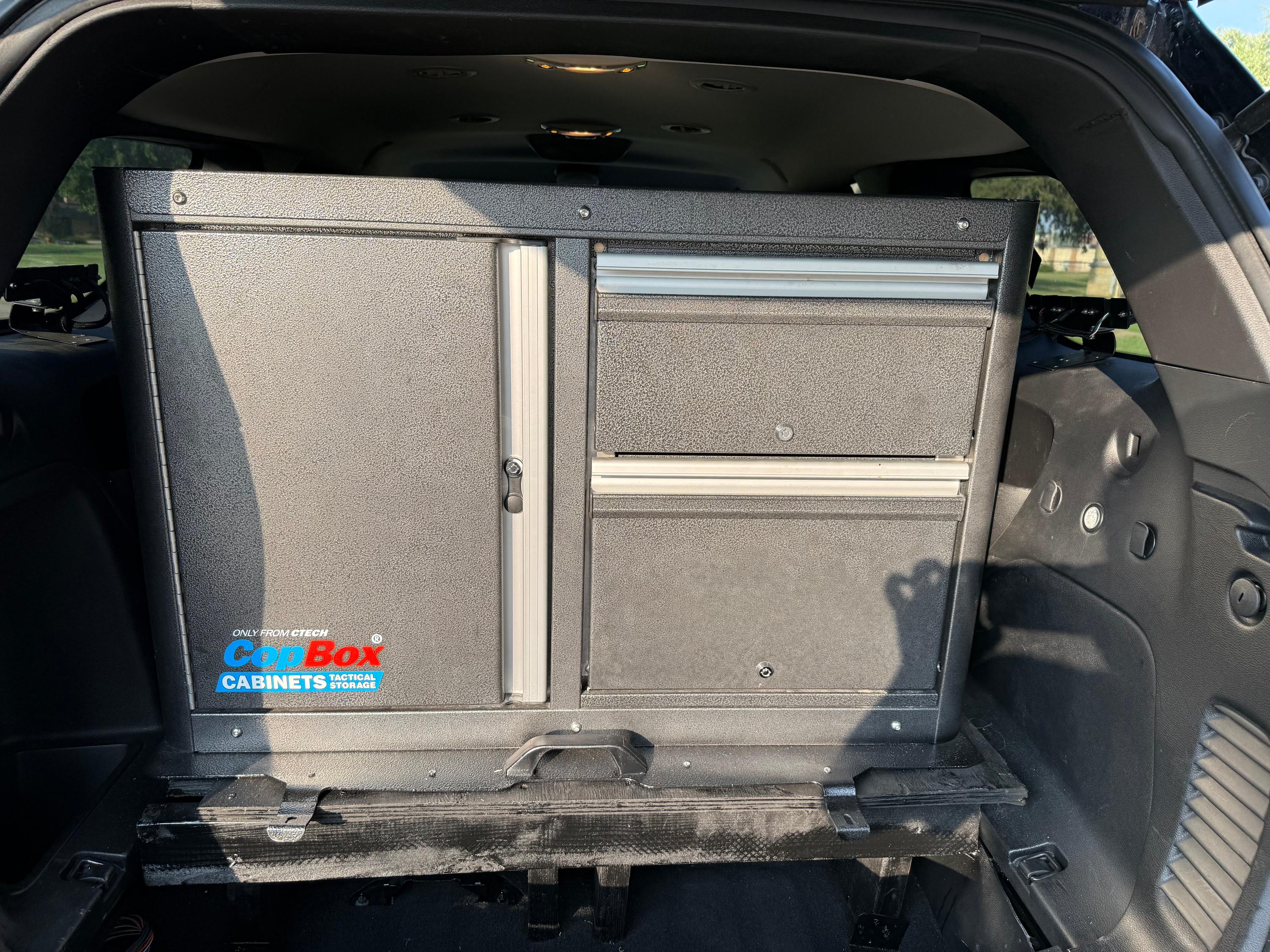 2019 Dodge Durango Pursuit 4x4 Command Unit - image 17