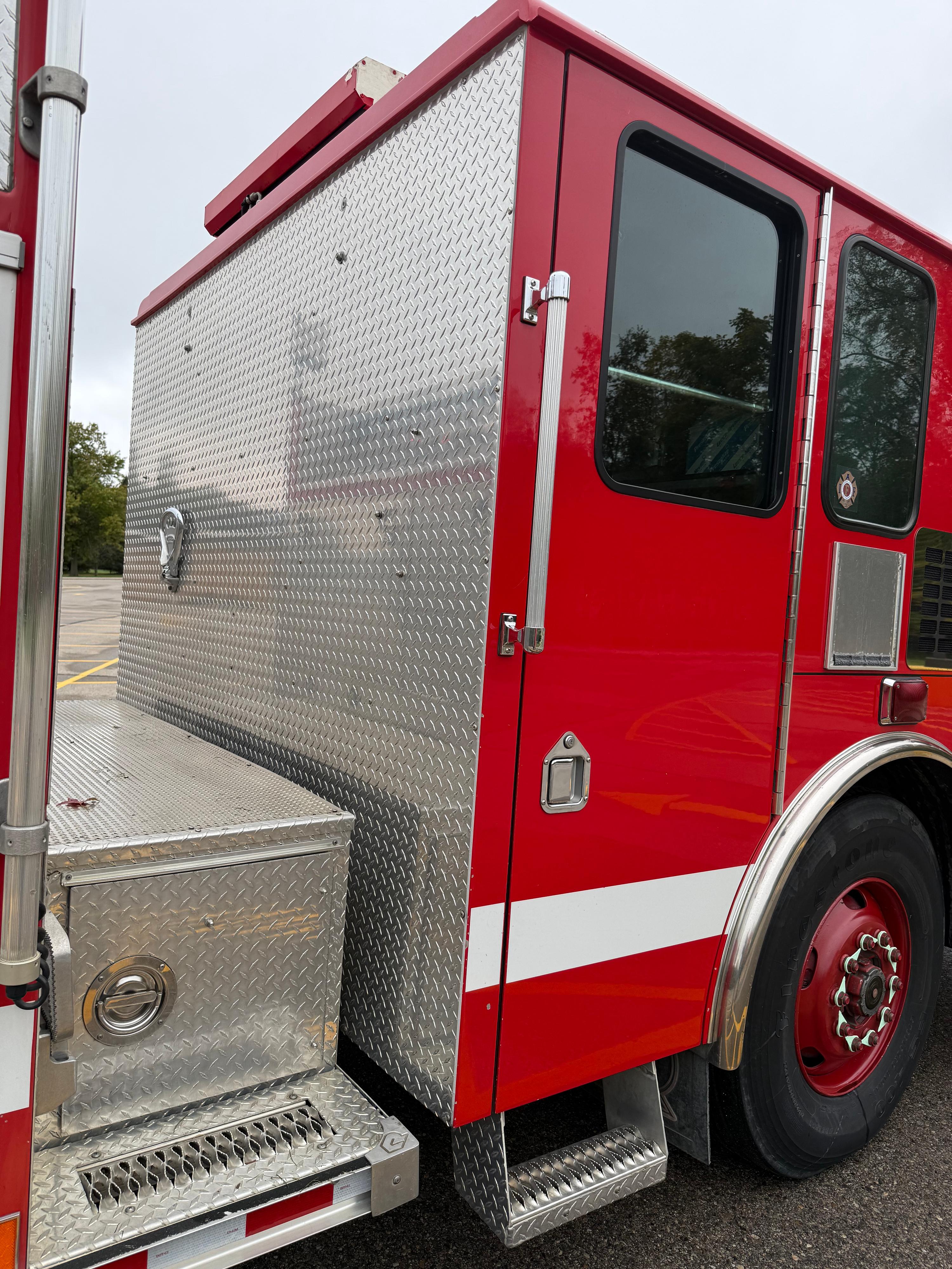 2005 Rosenbauer HME Pumper - image 24