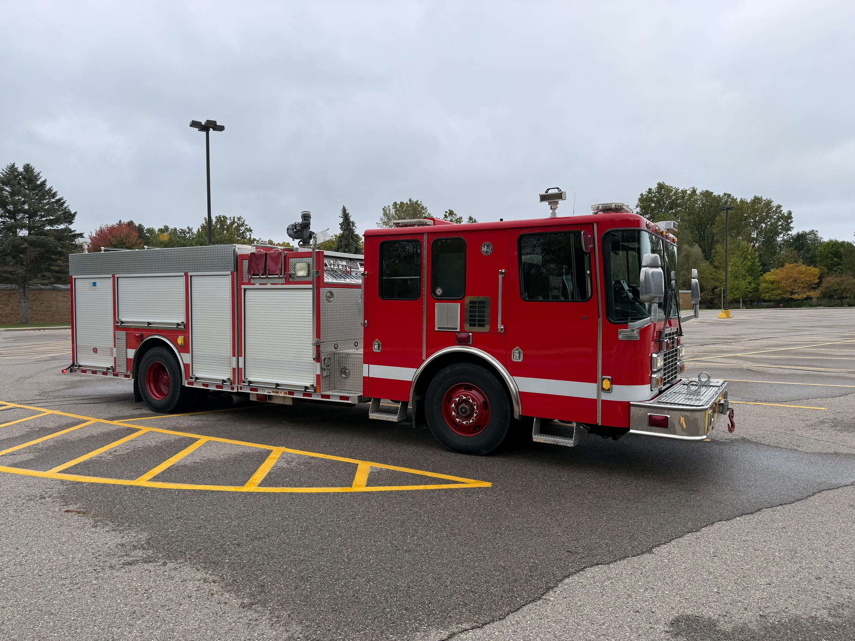 2005 Rosenbauer HME Pumper - image 4
