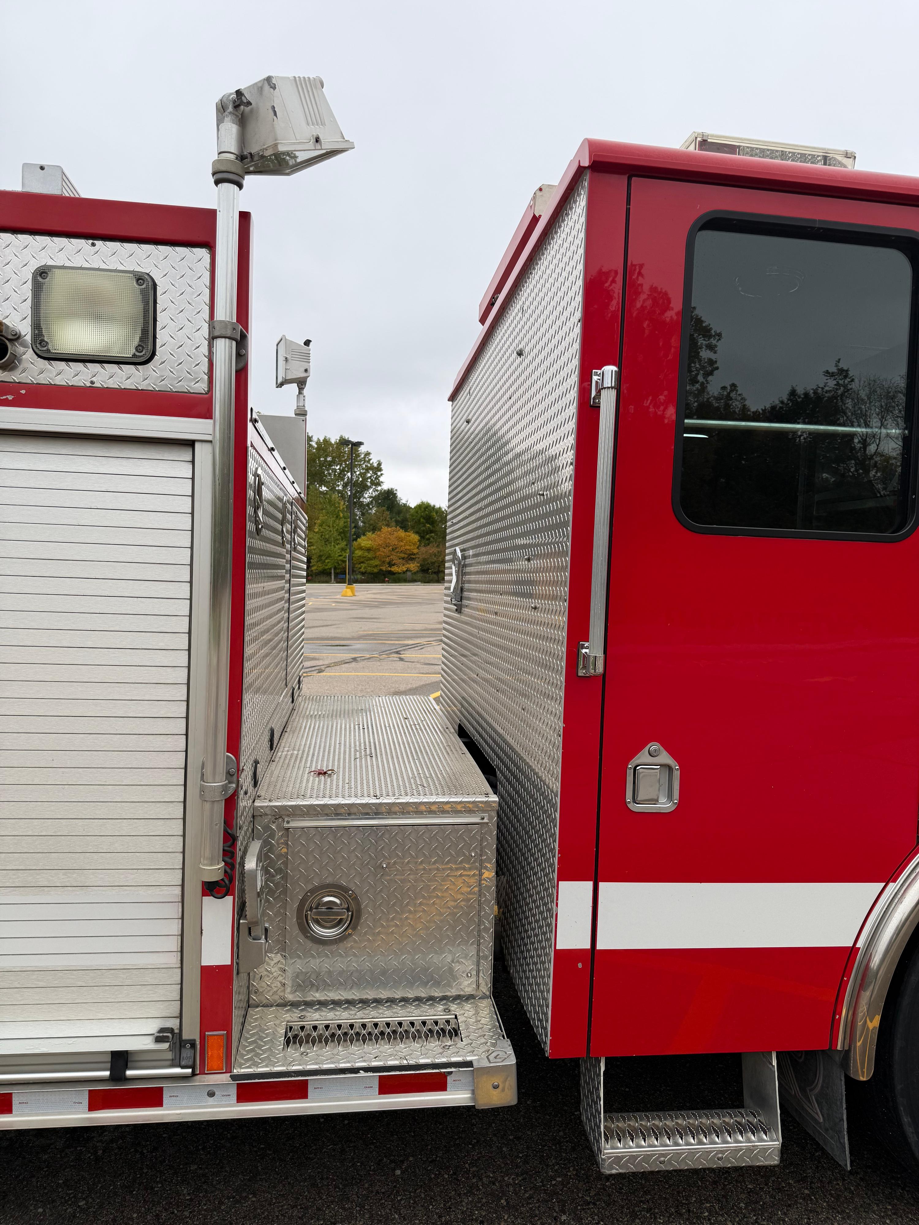 2005 Rosenbauer HME Pumper - image 23