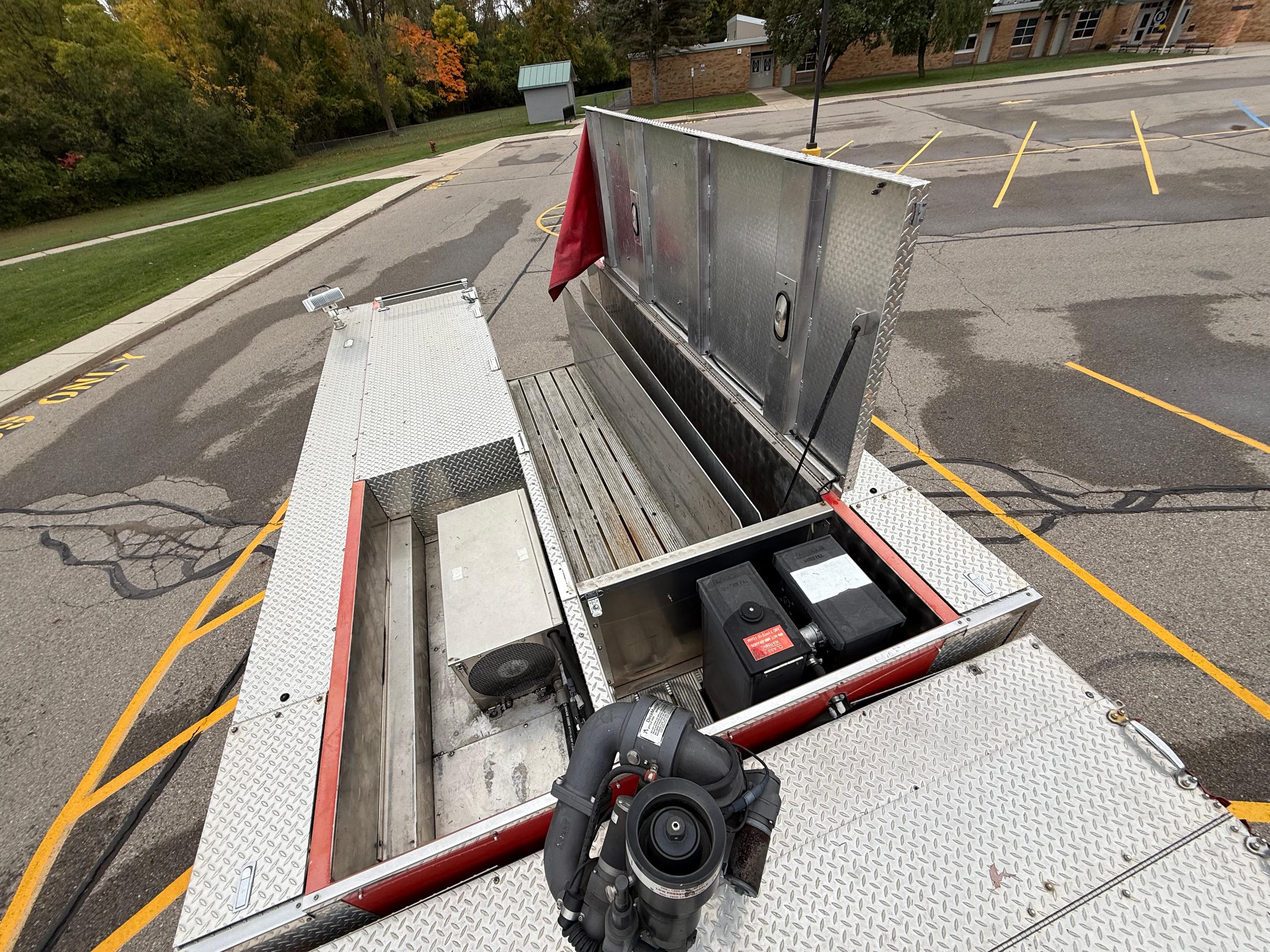 2005 Rosenbauer HME Pumper - image 119