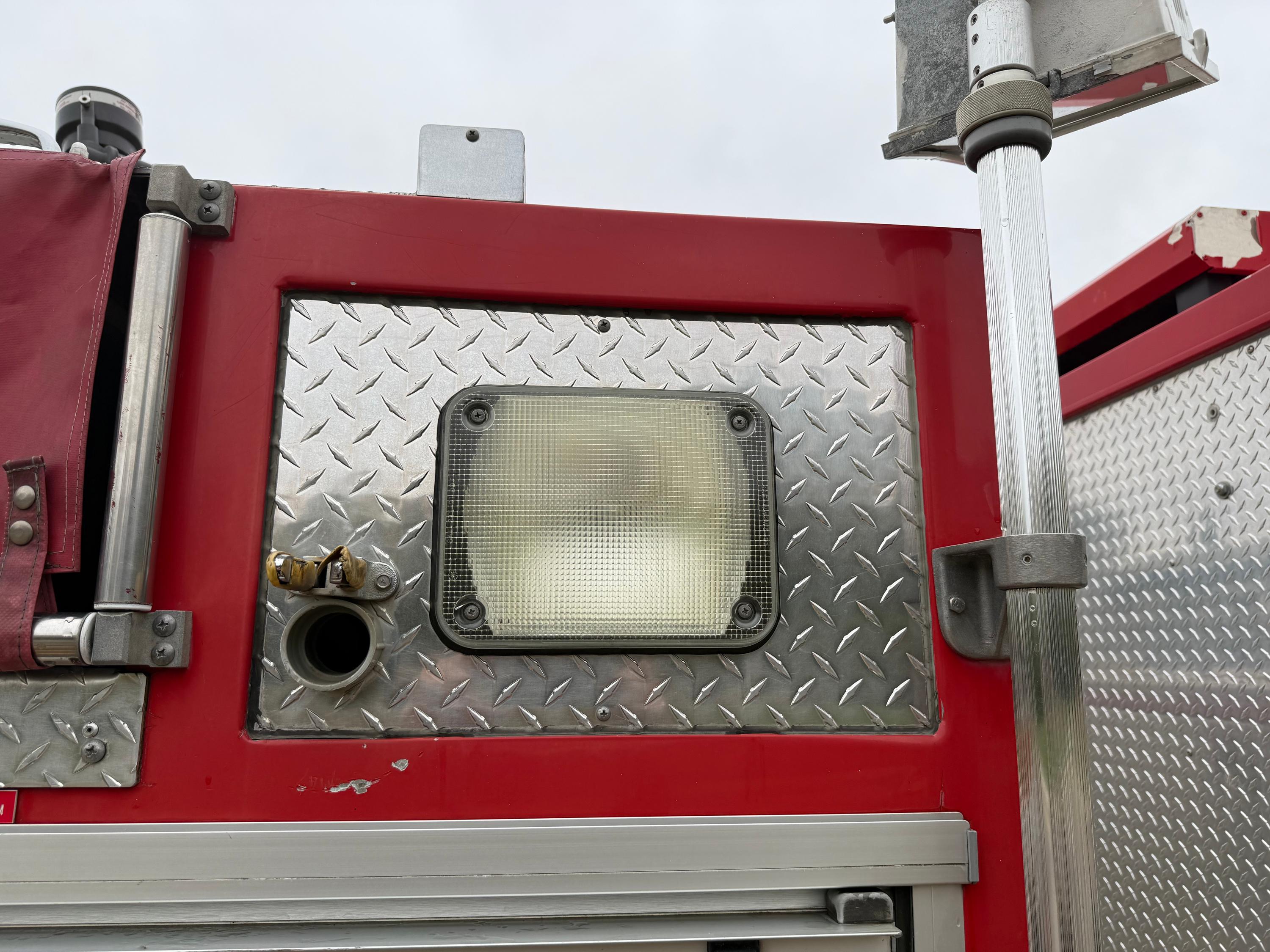2005 Rosenbauer HME Pumper - image 110