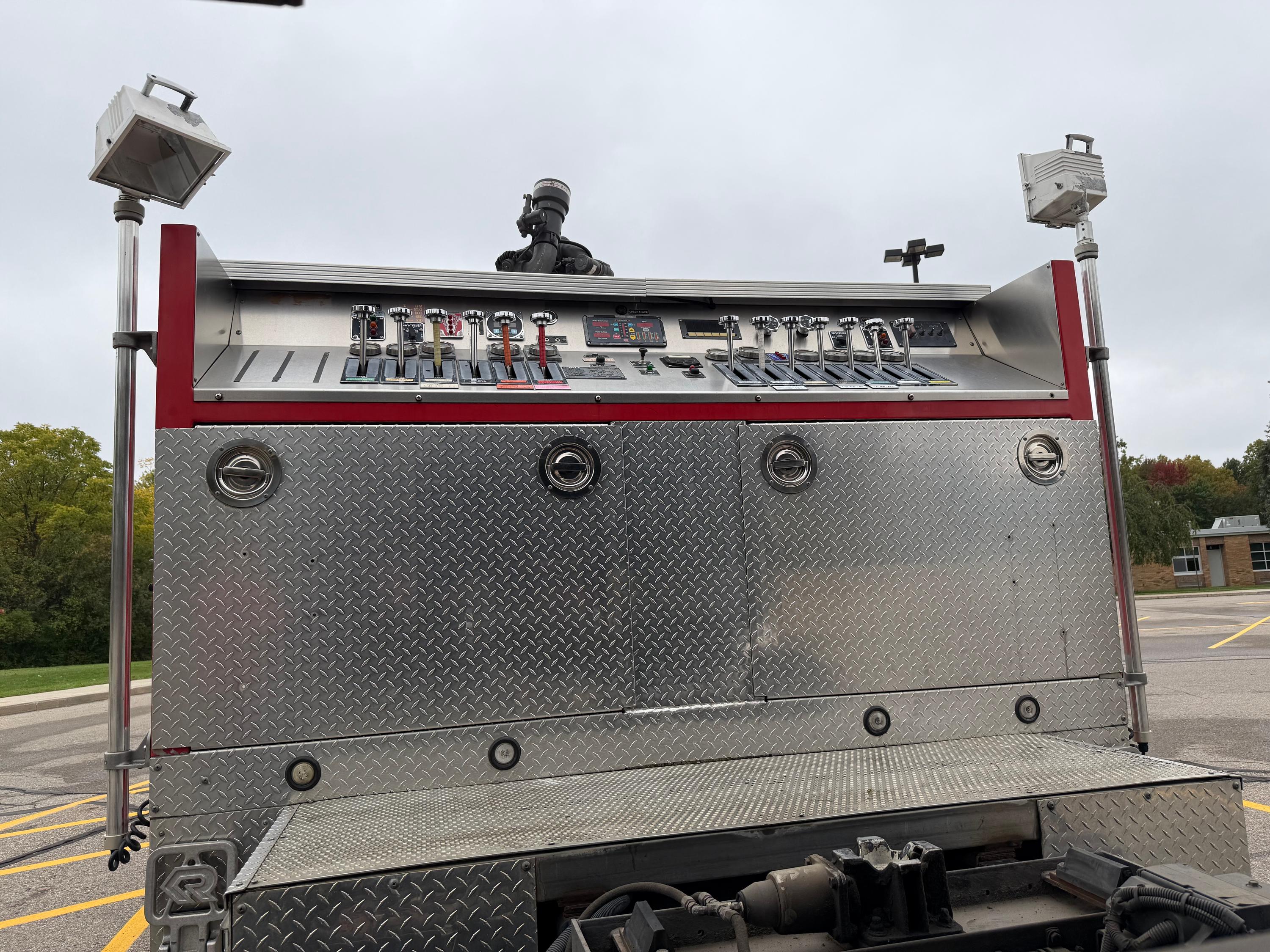 2005 Rosenbauer HME Pumper - image 148