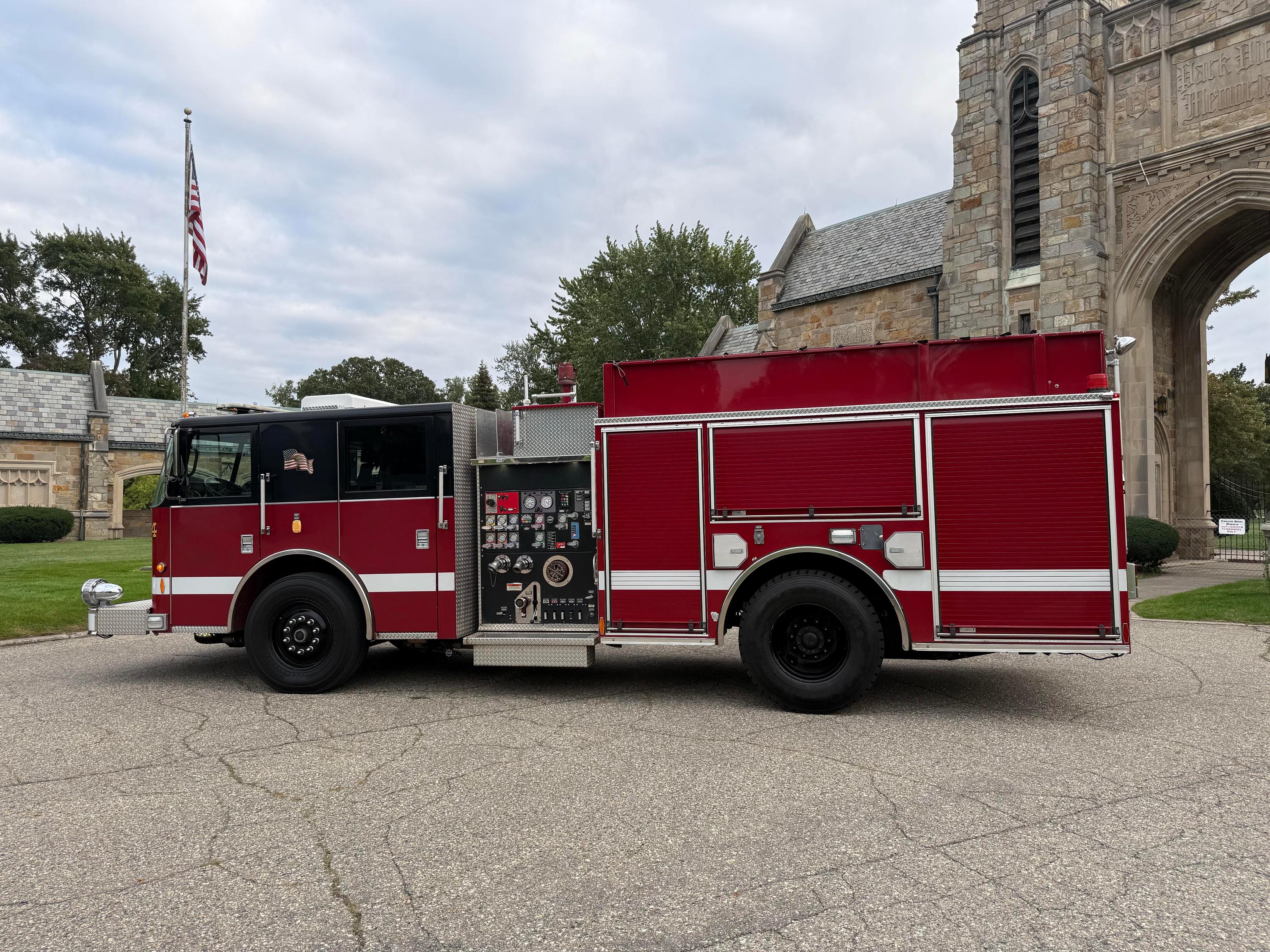 2011 Pierce Contender Pumper - image 14