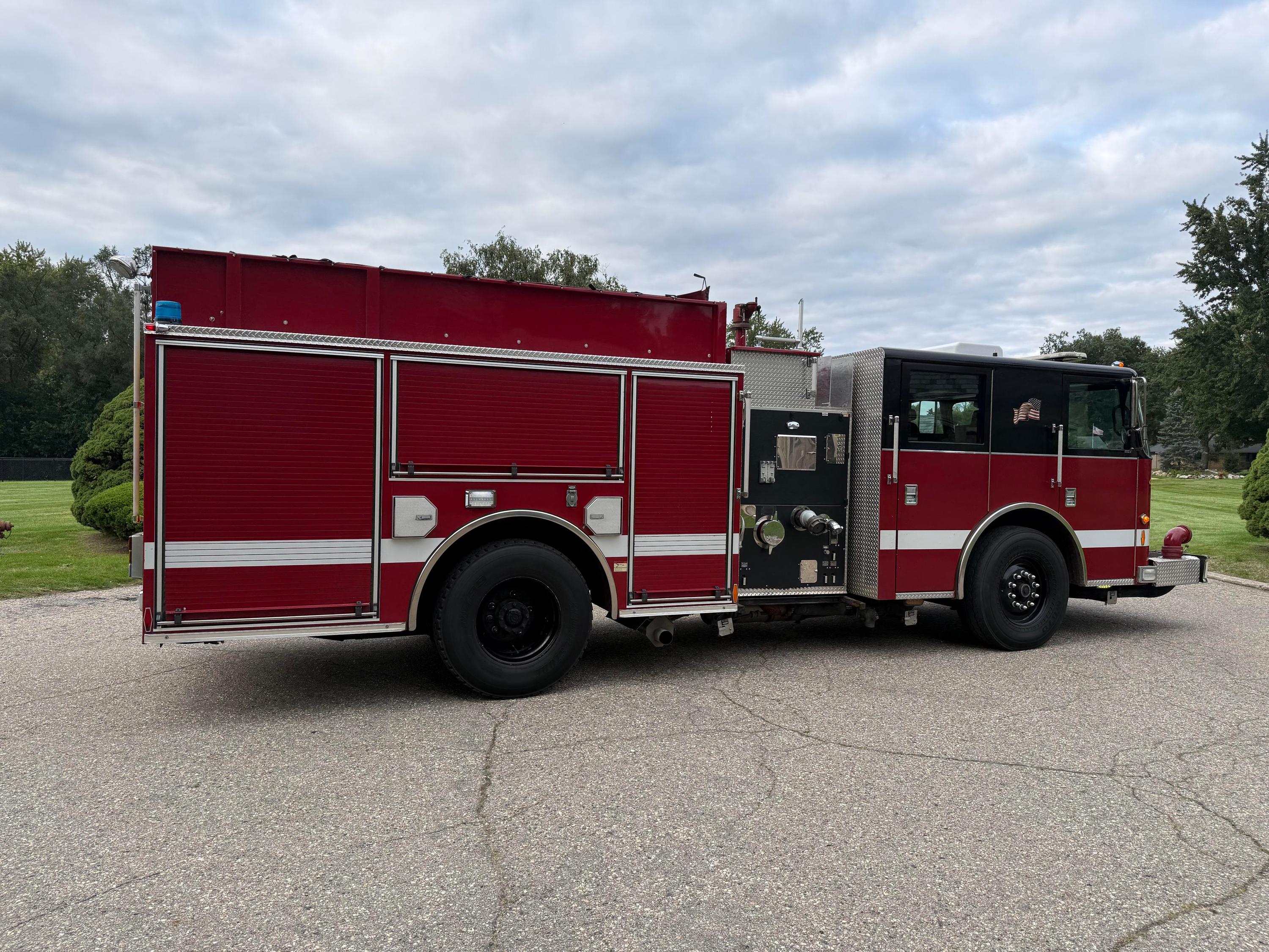 2011 Pierce Contender Pumper - image 13