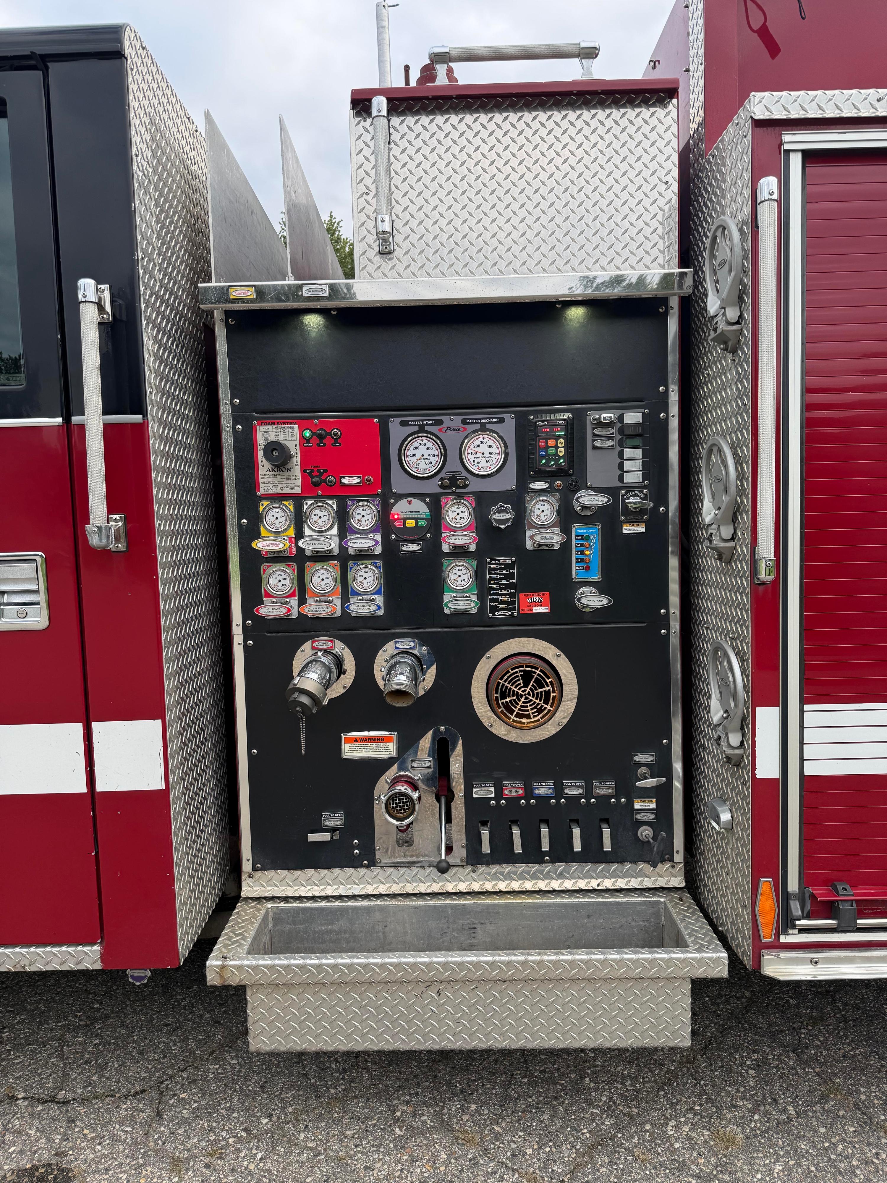 2011 Pierce Contender Pumper - image 78
