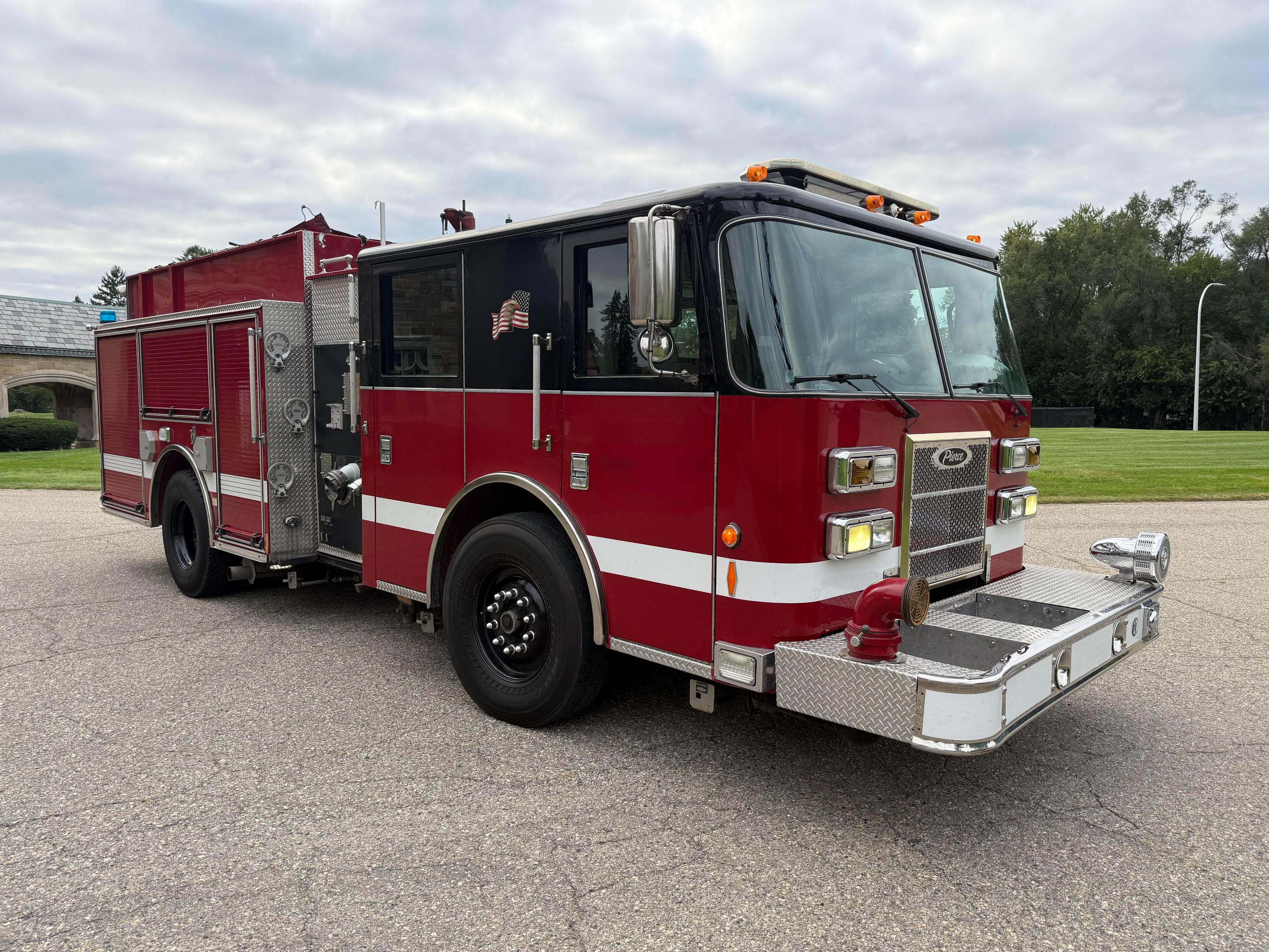 2011 Pierce Contender Pumper - image 5