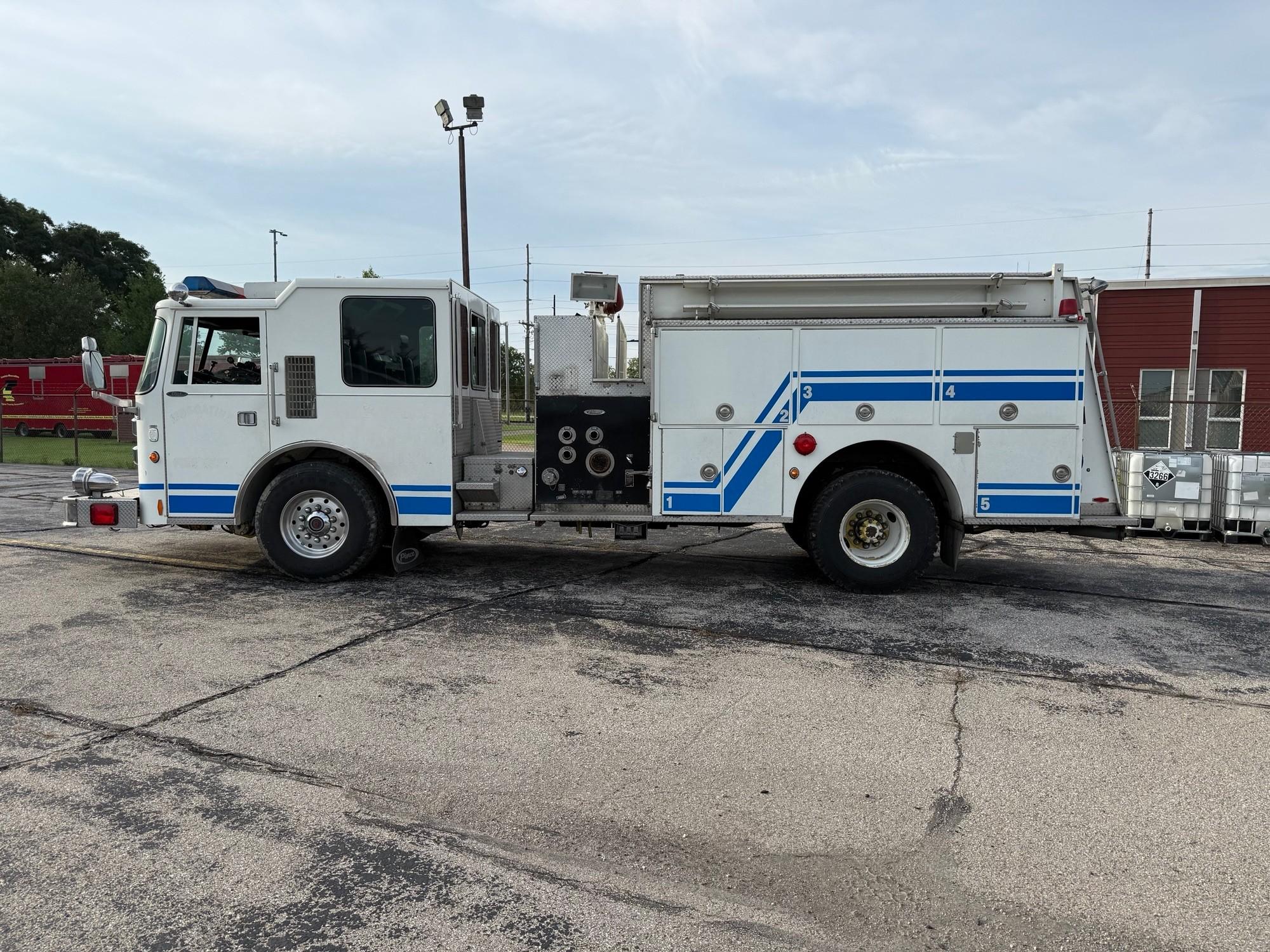 1993 Pierce Pumper - image 1