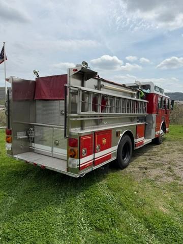 1992 Sutphen International Pumper - image 4