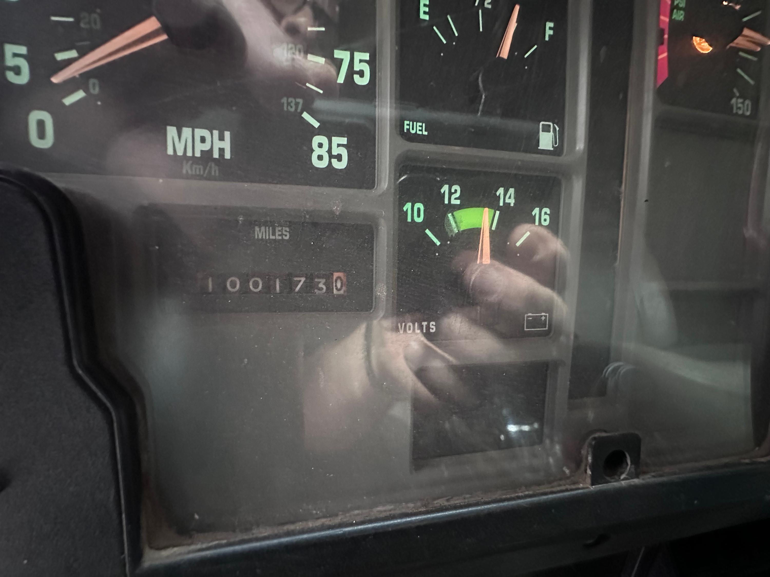 1998 International 4900 4x4 Wildland Unit - image 12