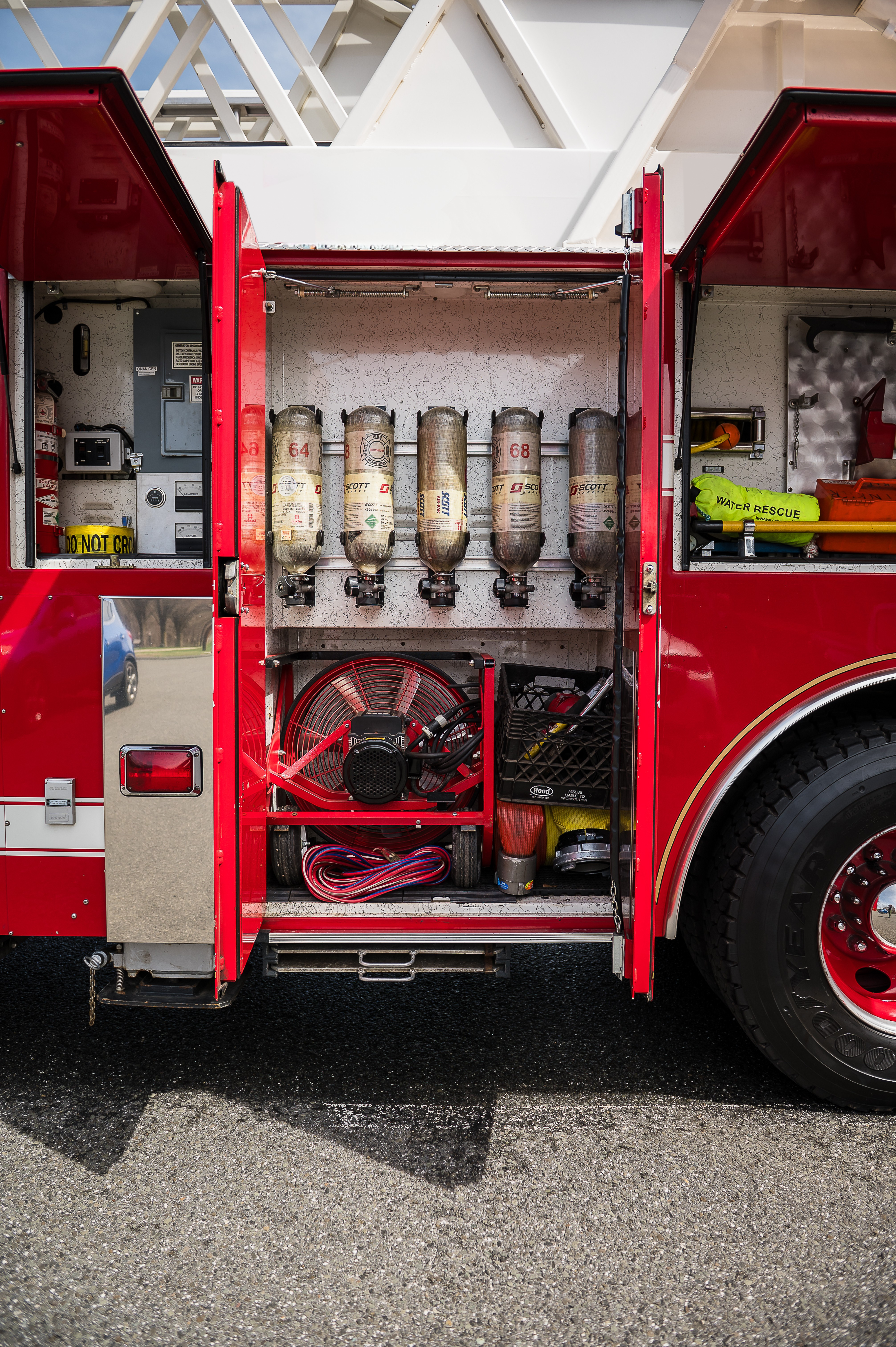 1997 102' LTI/Simon Duplex Ladder - image 6