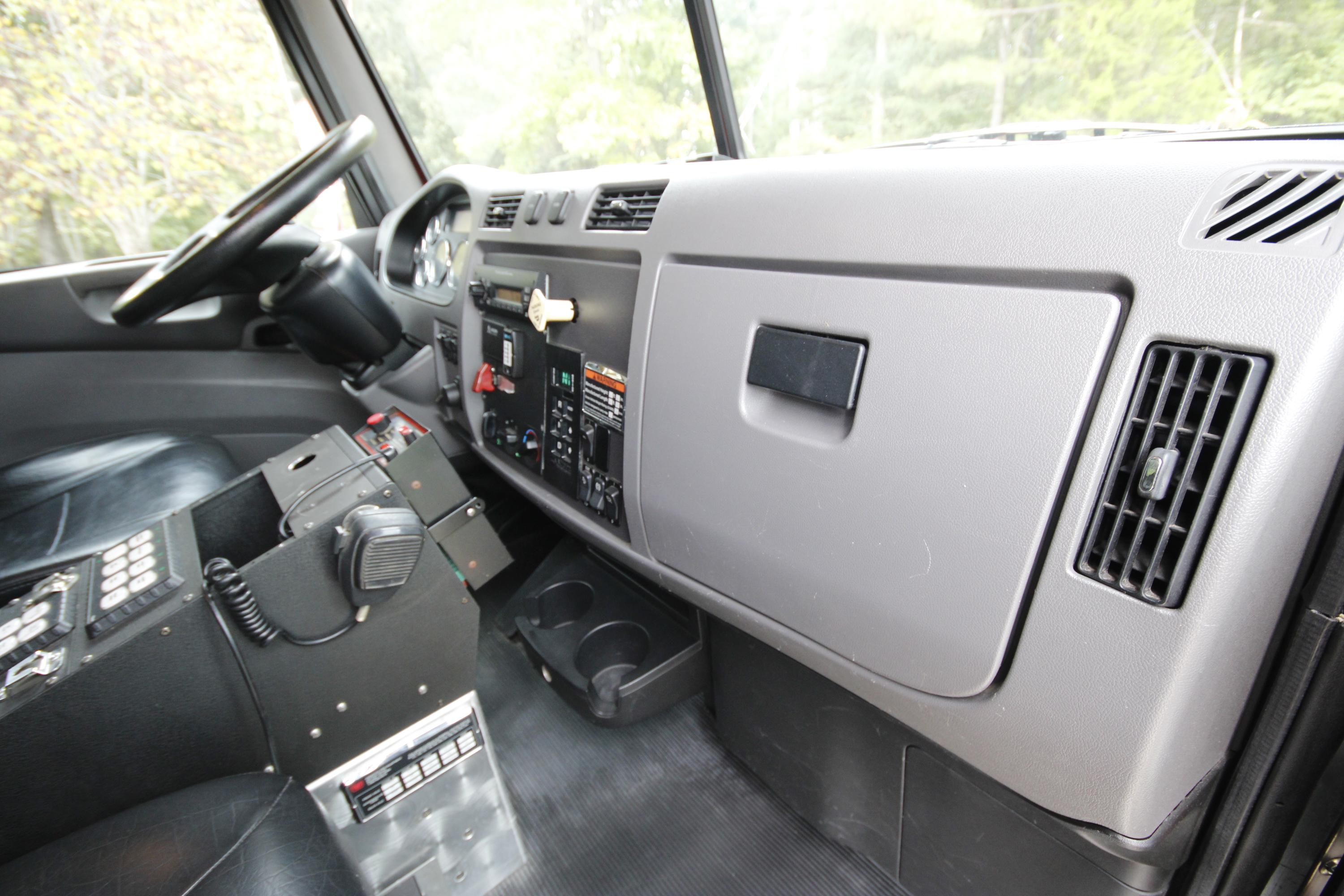 2011 Peterbilt Pumper Tanker - image 22