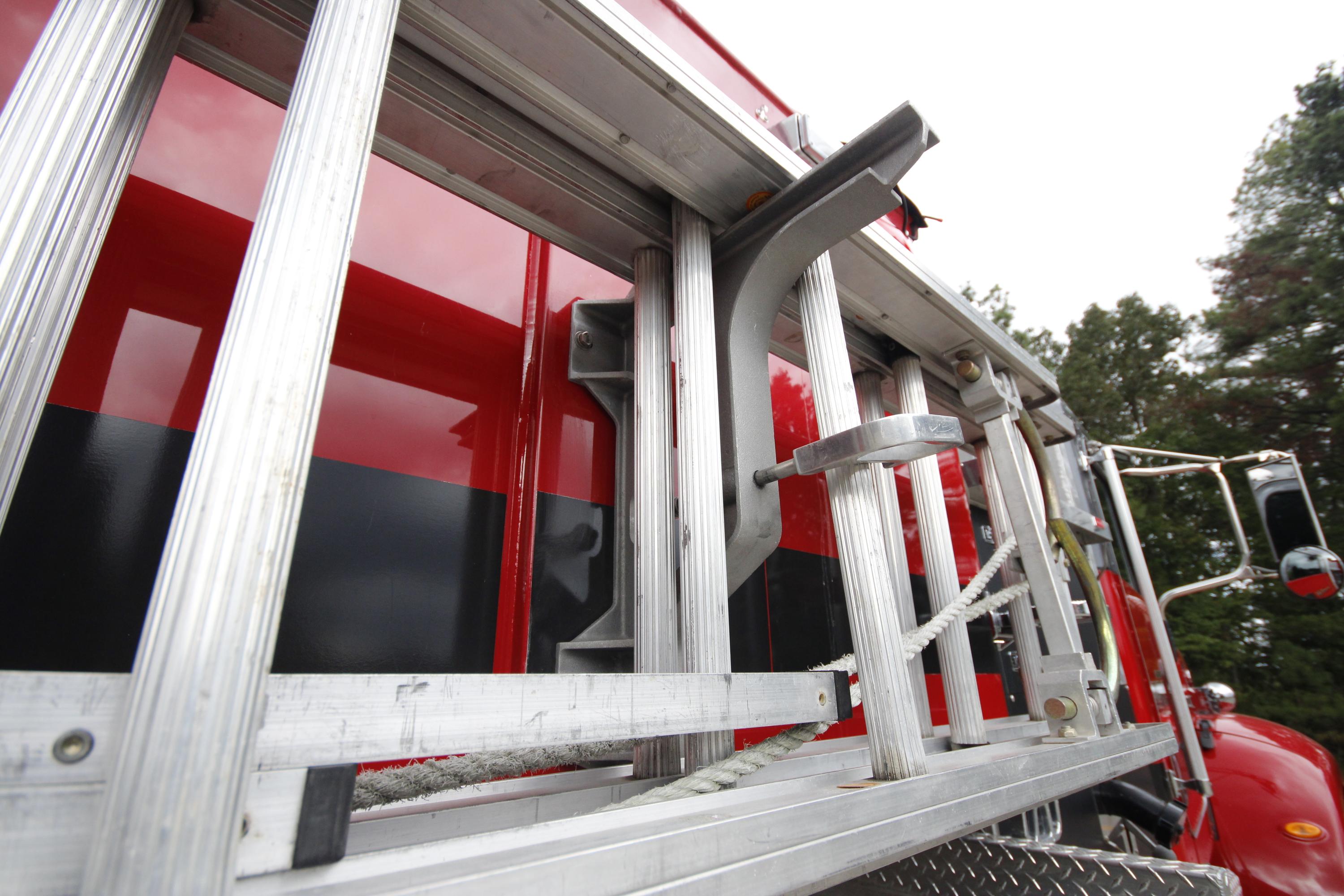 2011 Peterbilt Pumper Tanker - image 38
