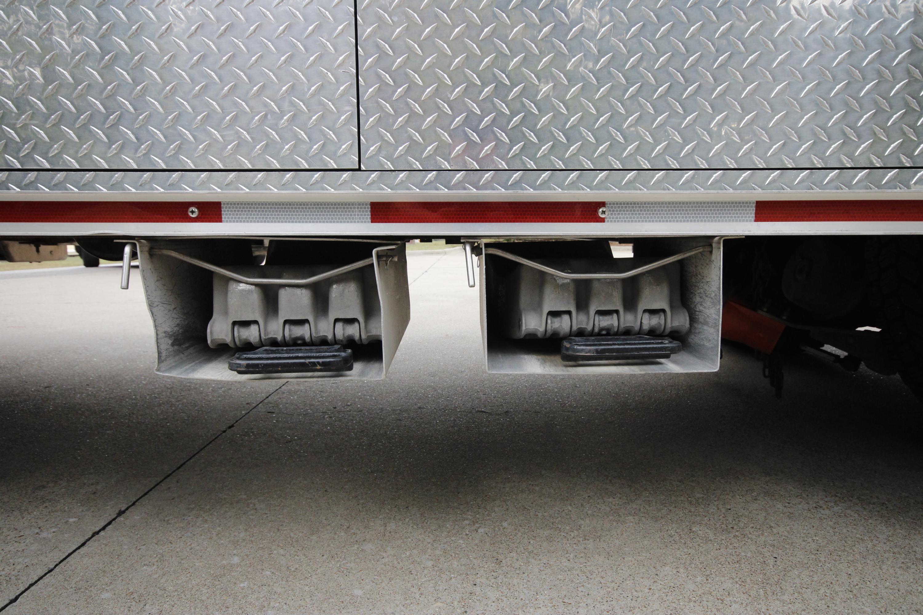 2011 Peterbilt Pumper Tanker - image 39