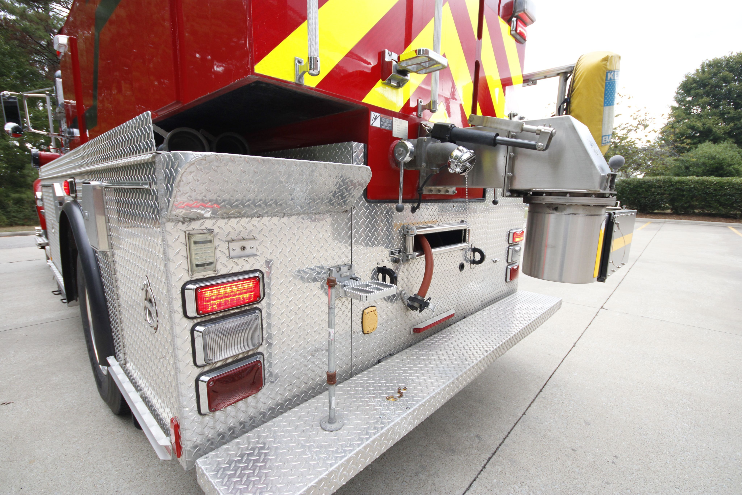 2011 Peterbilt Pumper Tanker - image 13