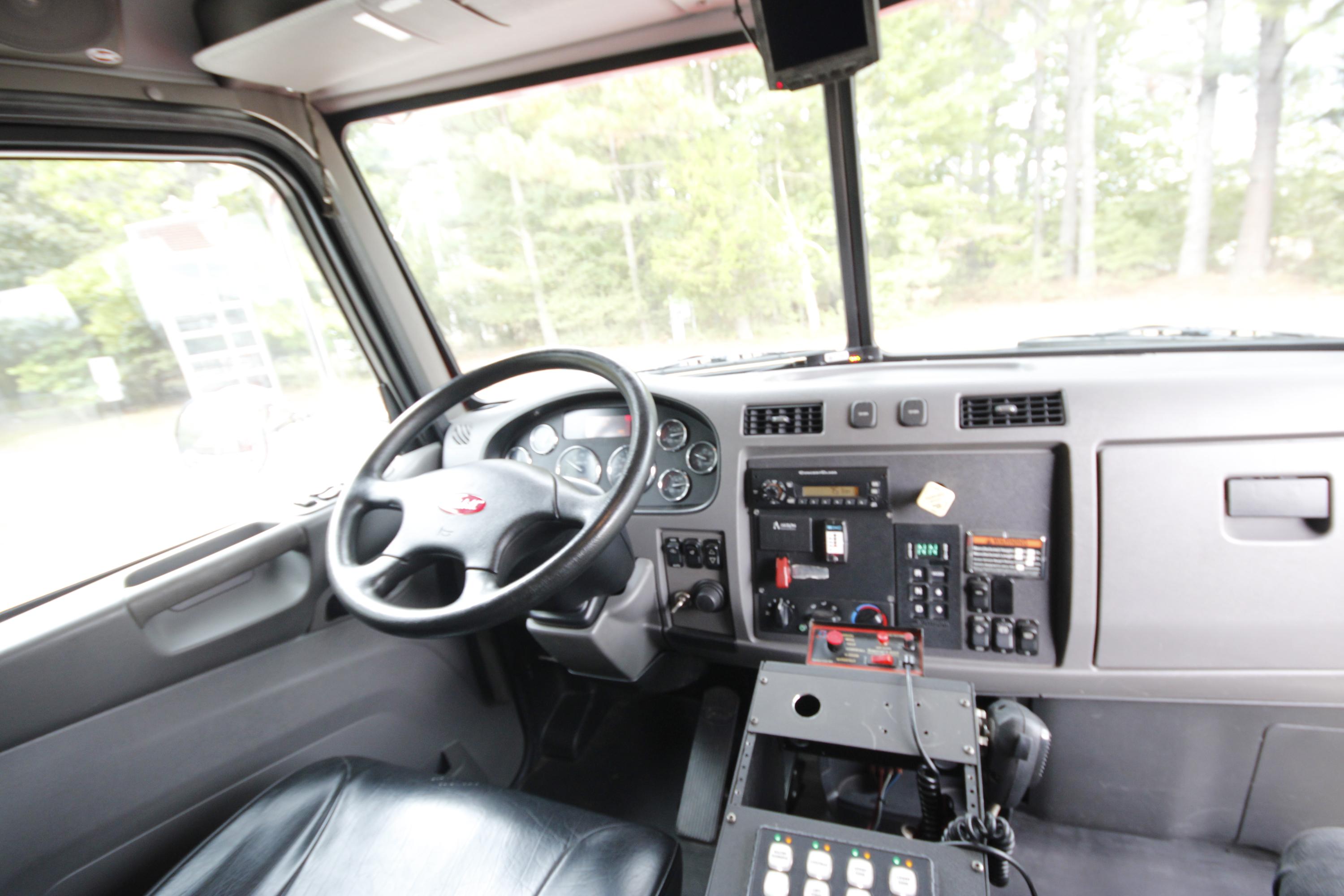 2011 Peterbilt Pumper Tanker - image 20