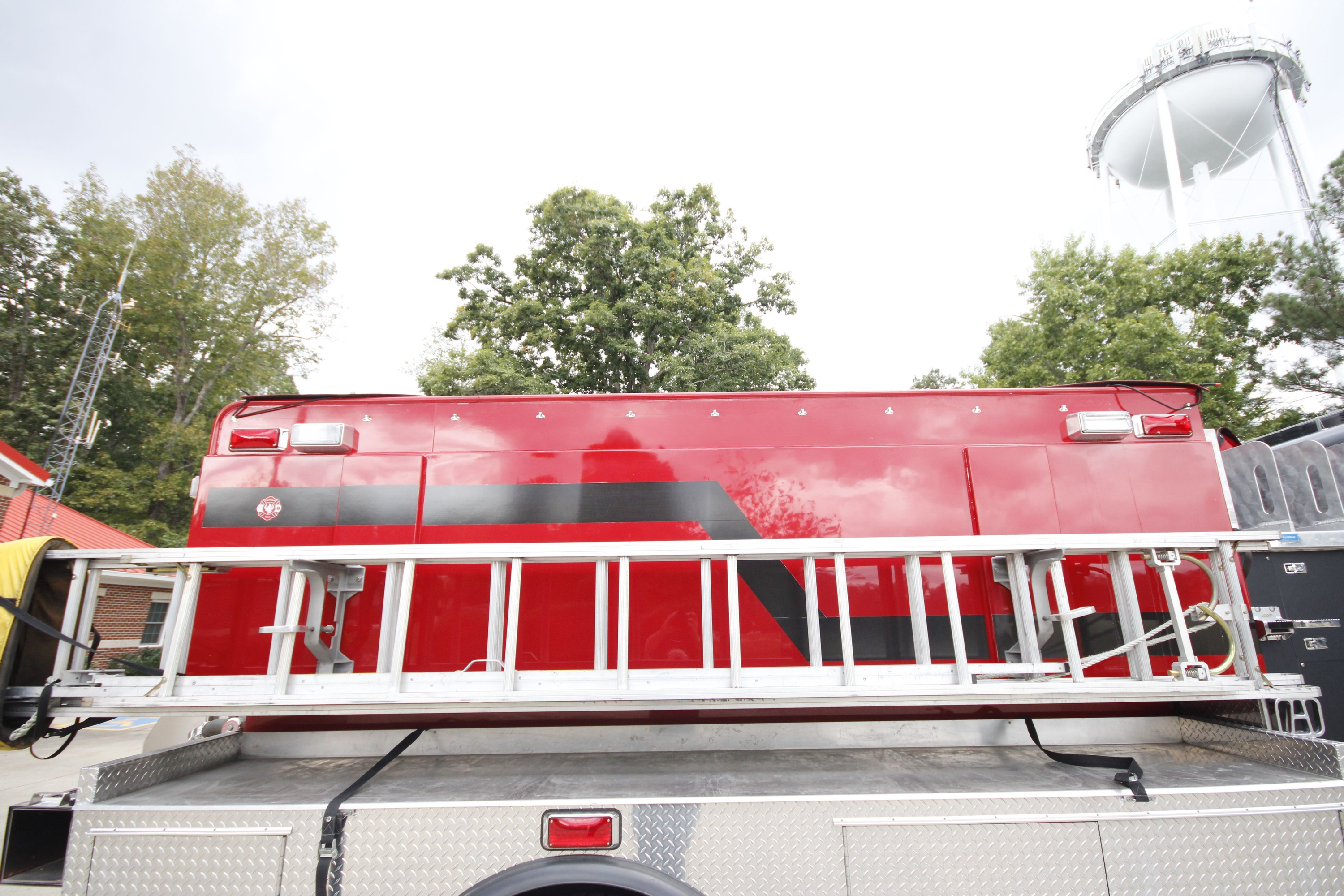 2011 Peterbilt Pumper Tanker - image 10