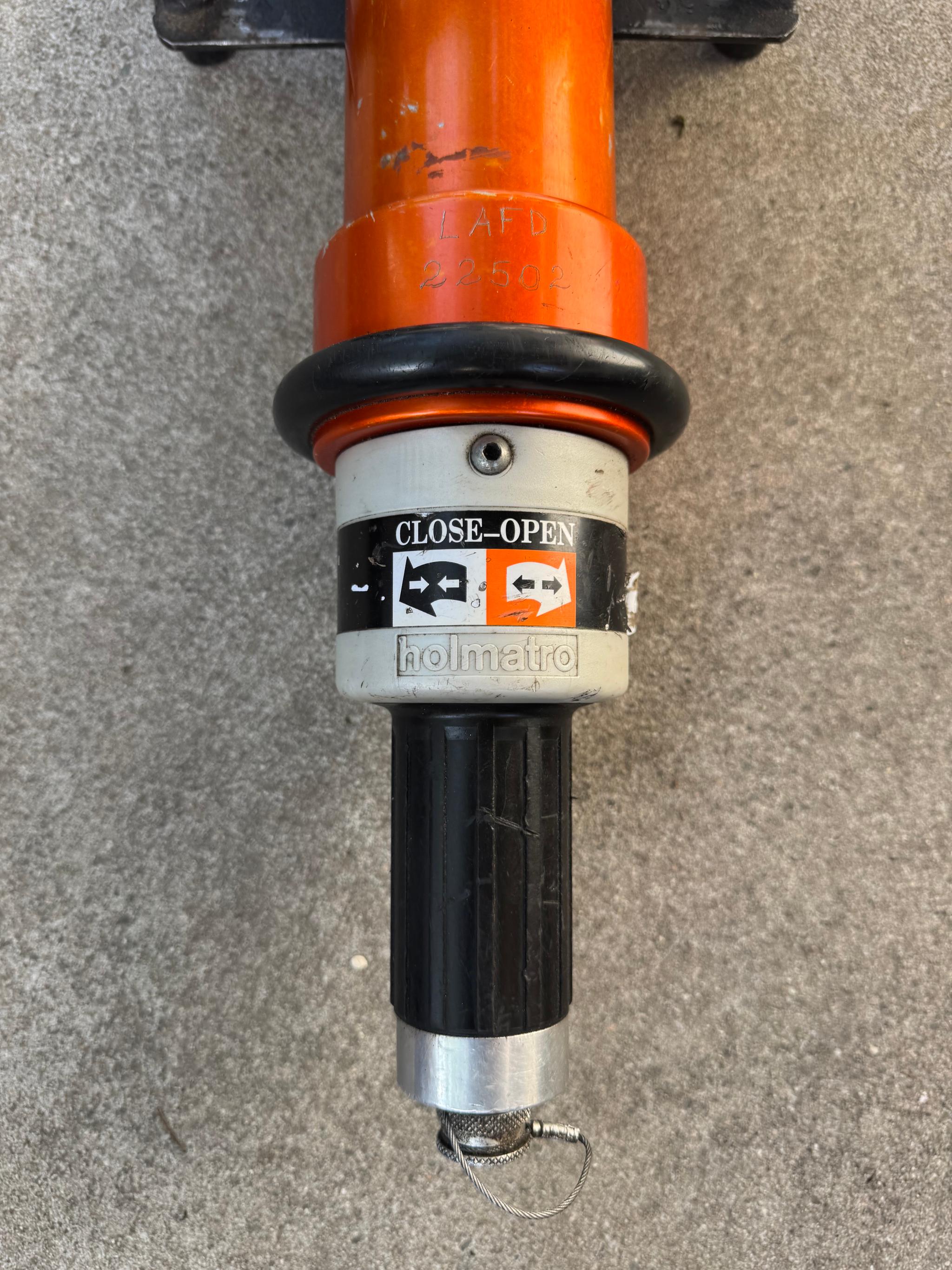 Holmatro 3035-NCT Cutter Hydraulic Jaws Of Life Rescue Tool - image 4