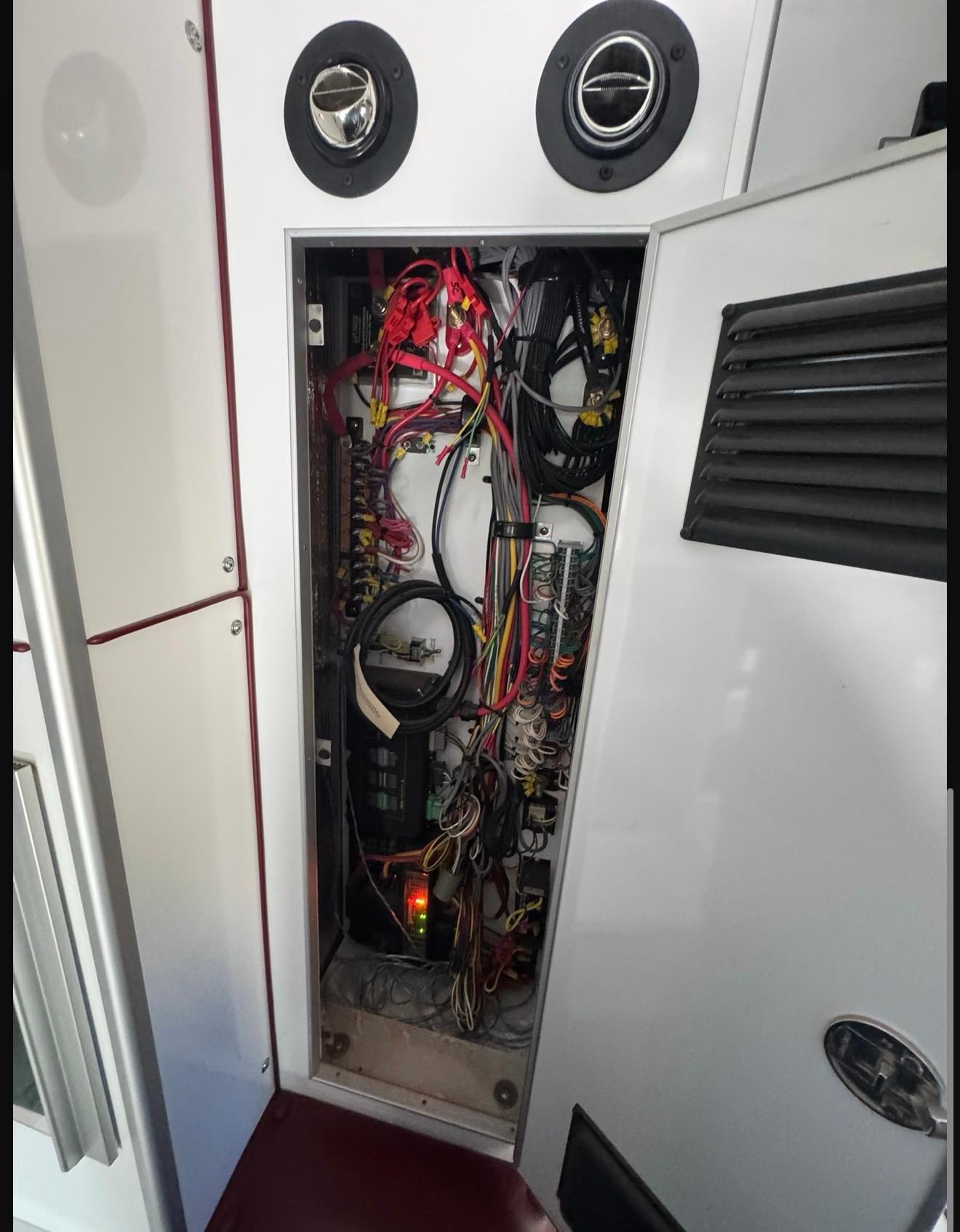 2014 AEV Chevrolet Type III Ambulance - image 16