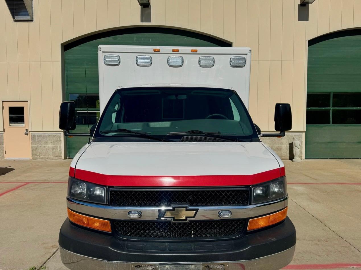 2014 AEV Chevrolet Type III Ambulance - image 2