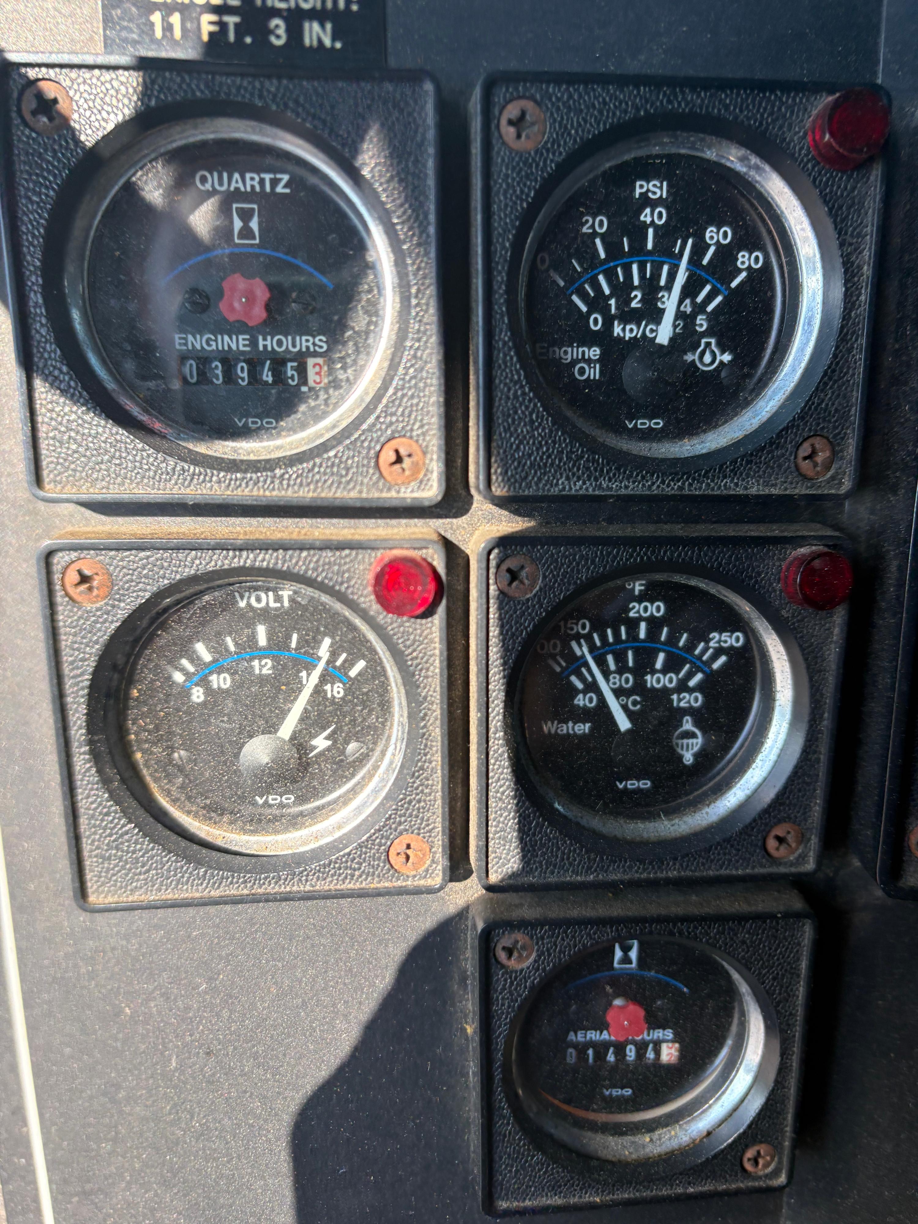 1997 Pierce Dash 105' Quint - image 12